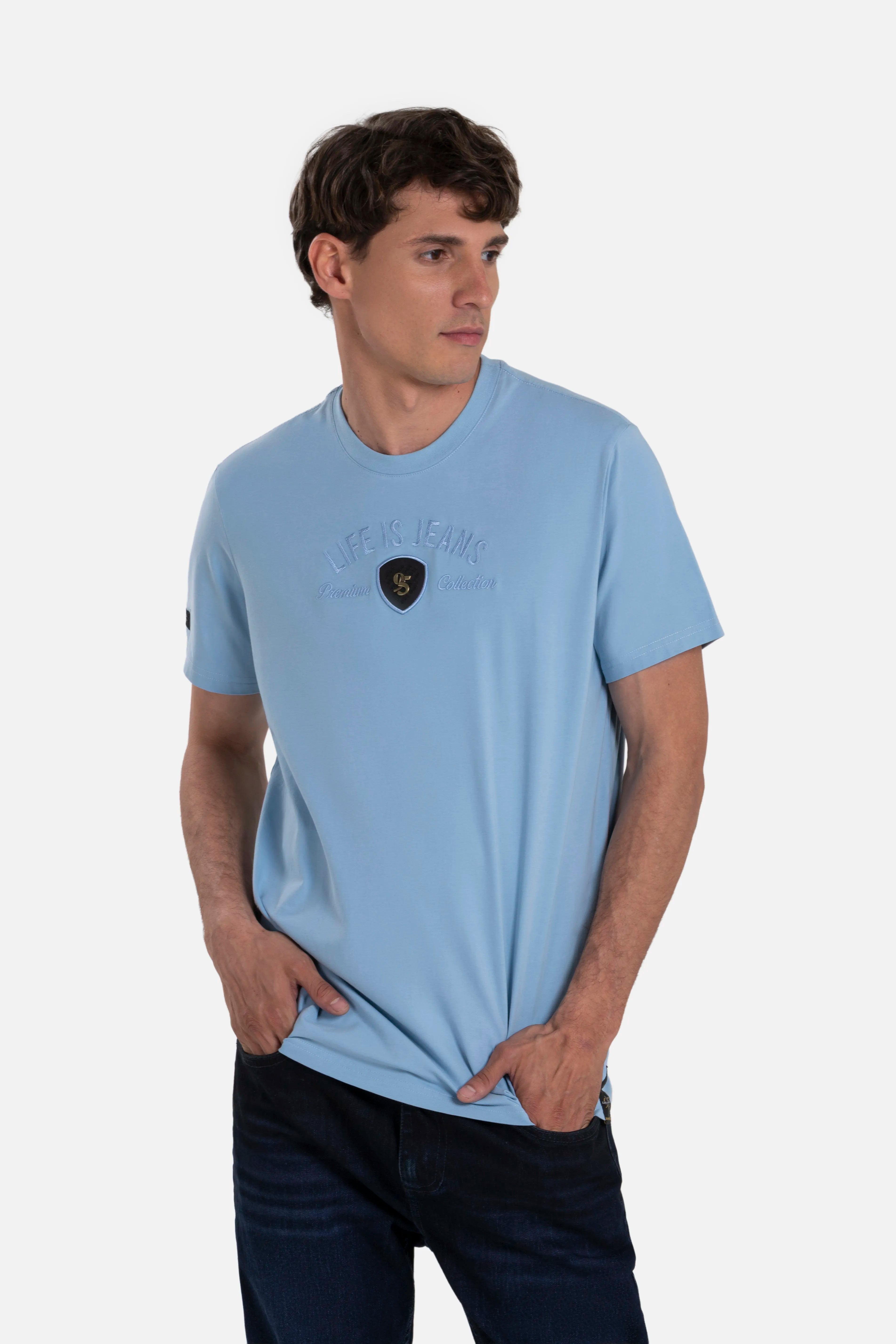 CAMISETA PREMIUM MANGA CORTA COLOR AZUL GLACIAR