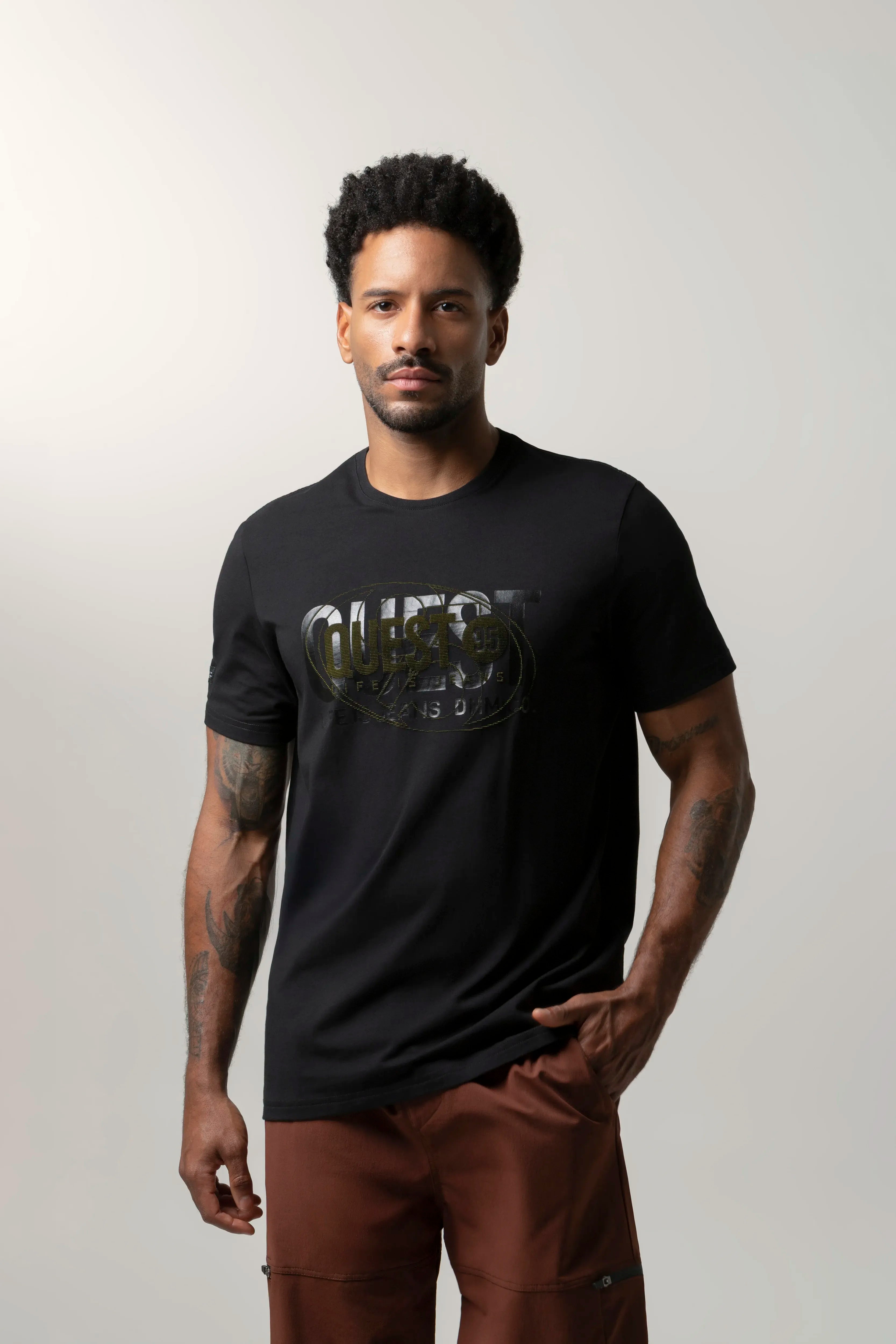 CAMISETA PREMIUM MANGA CORTA COLOR NEGRO