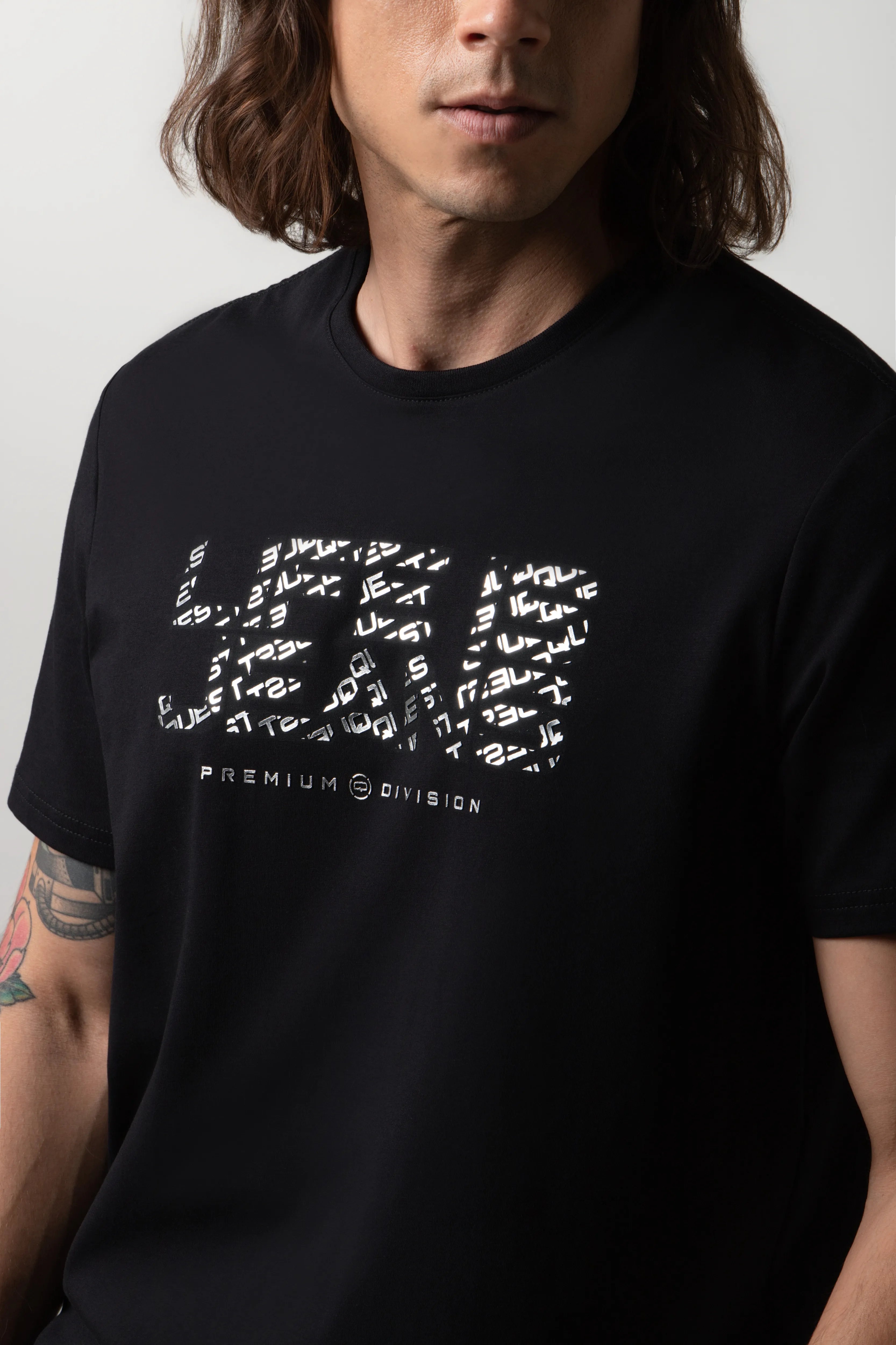 CAMISETA PREMIUM MANGA CORTA COLOR NEGRO