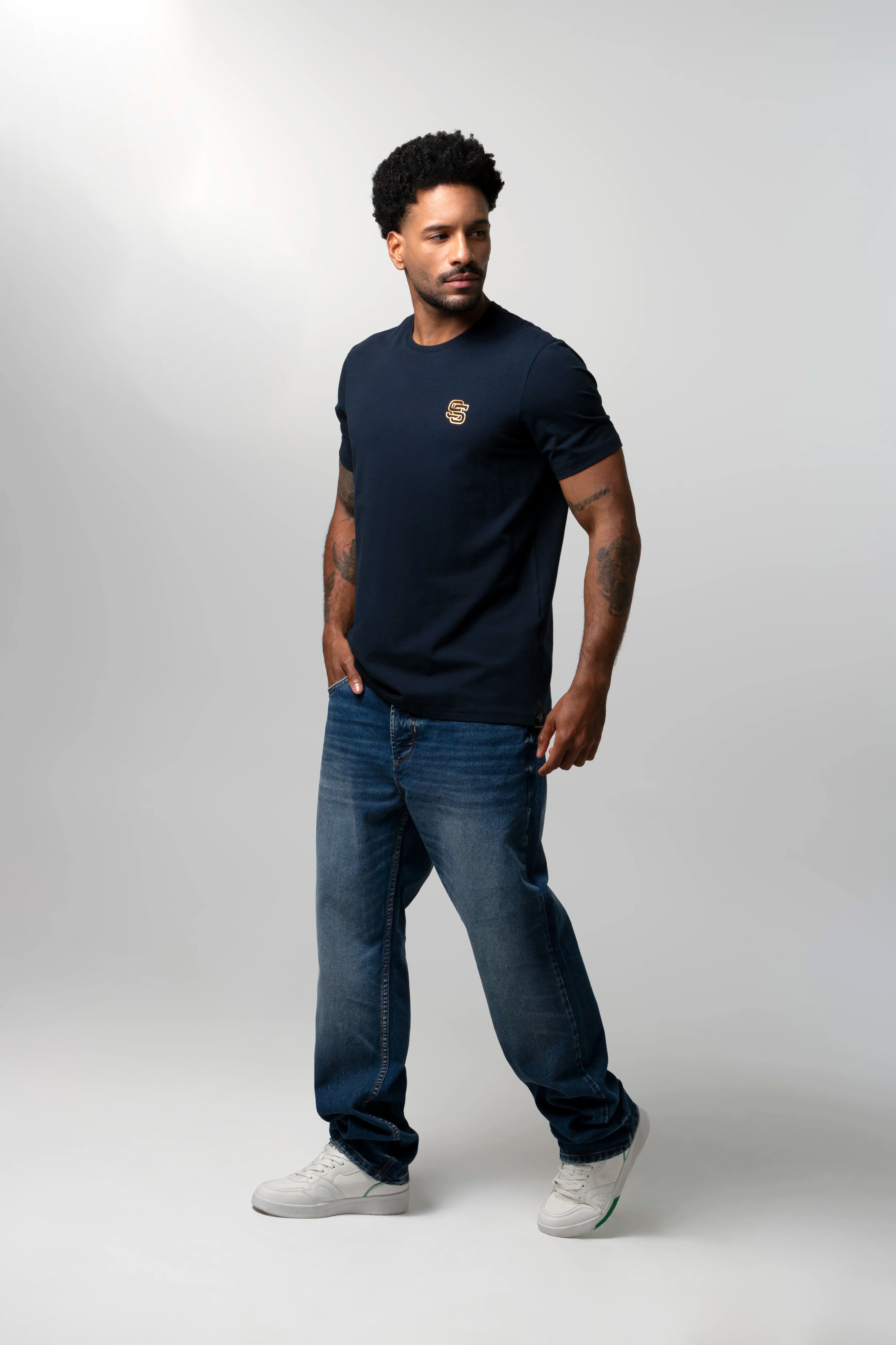 CAMISETA PREMIUM MANGA CORTA COLOR AZUL OSCURO