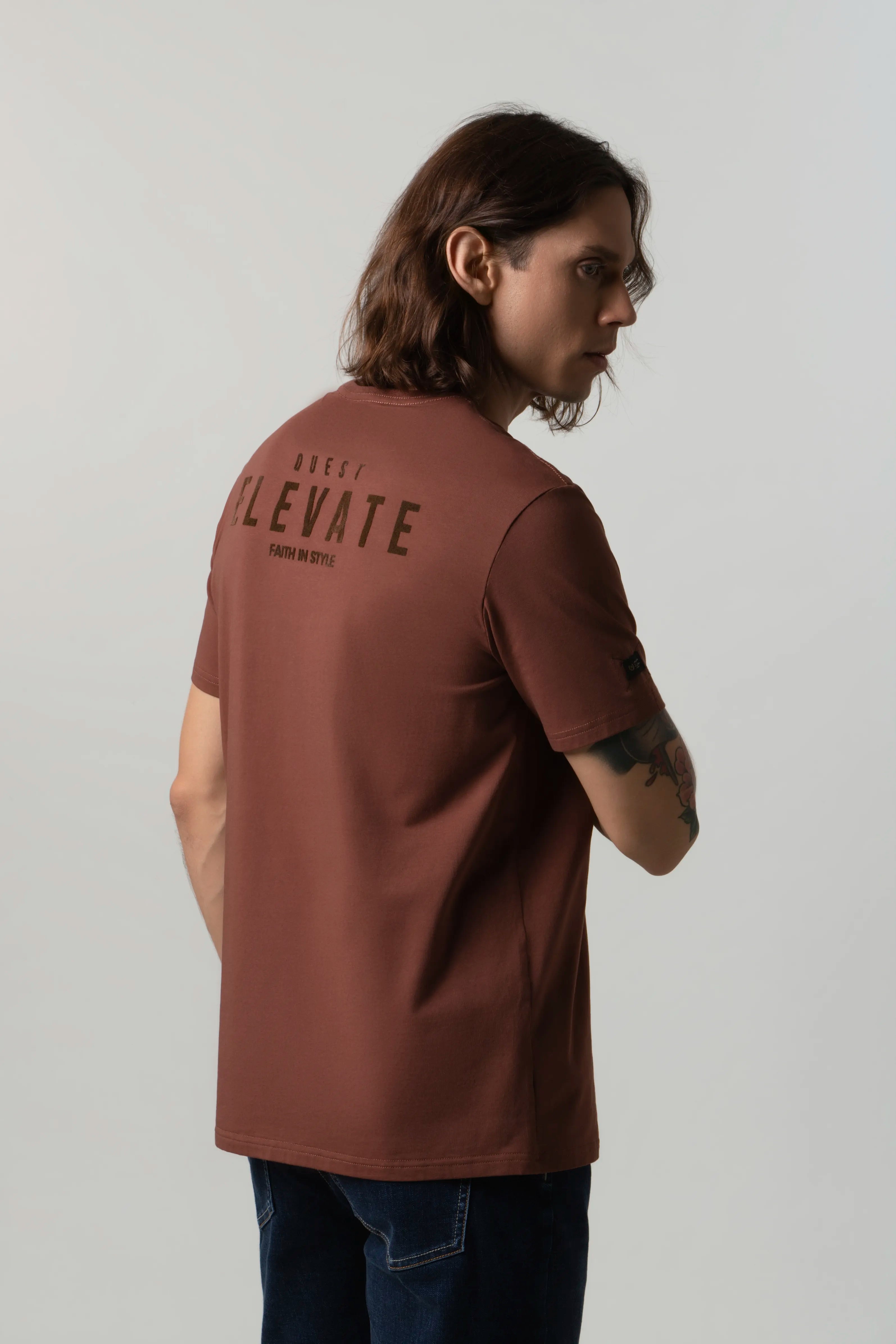 CAMISETA PREMIUM MANGA CORTA COLOR BRUNETTE