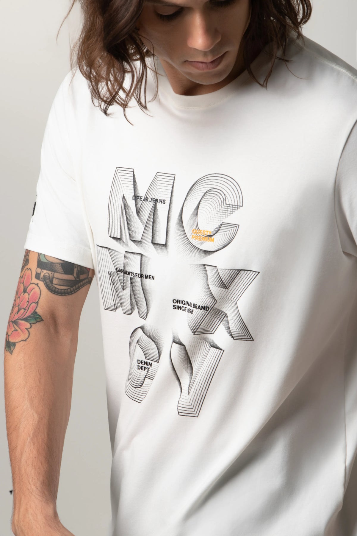 CAMISETA PREMIUM MANGA CORTA COLOR IVORY