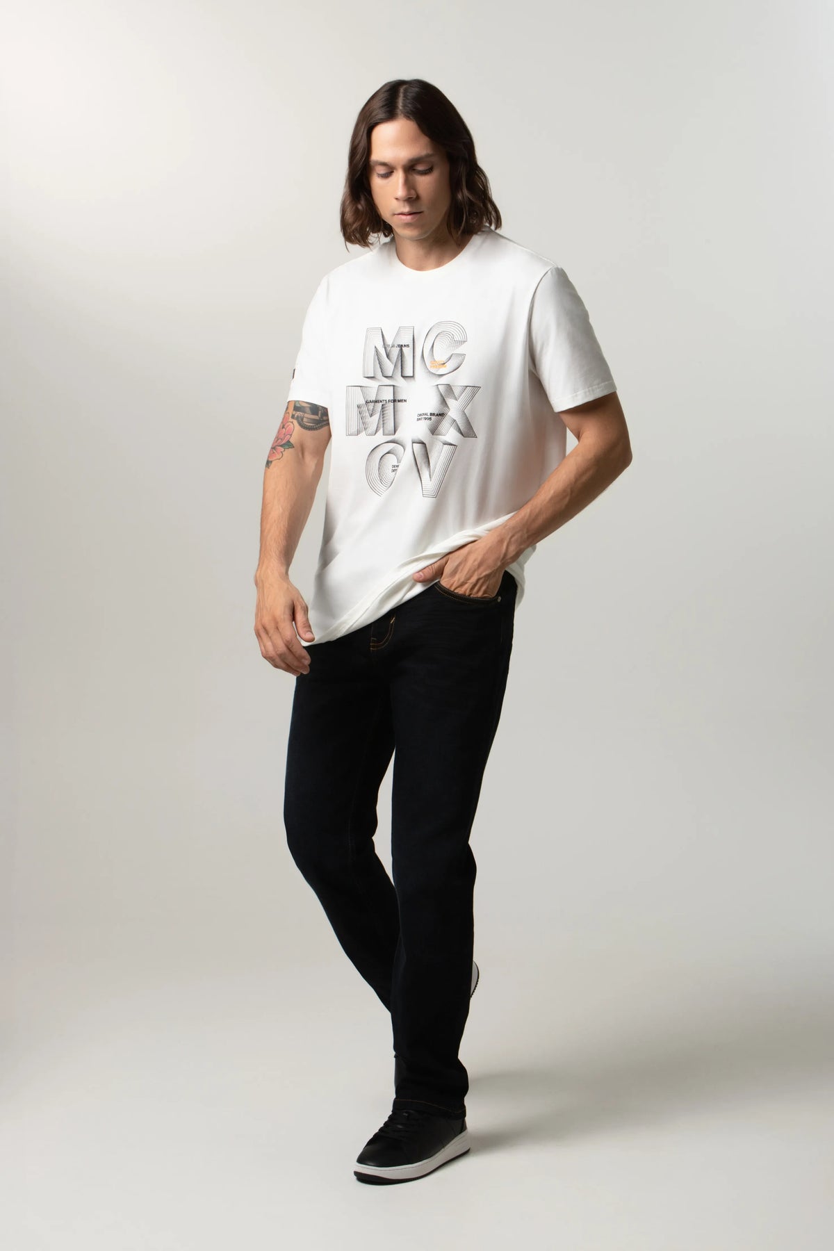 CAMISETA PREMIUM MANGA CORTA COLOR IVORY – Quest Colombia