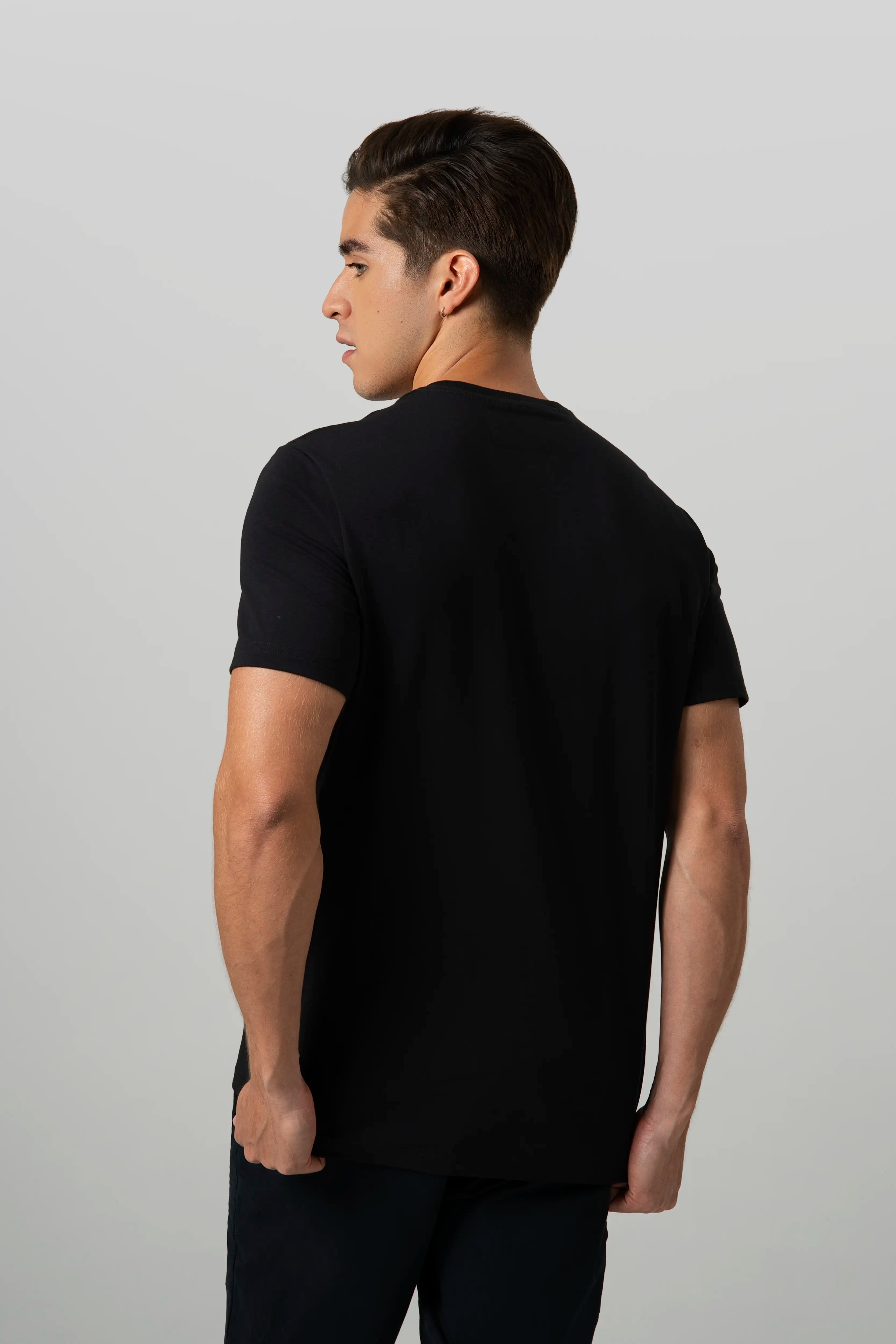 CAMISETA PREMIUM MANGA CORTA COLOR NEGRO