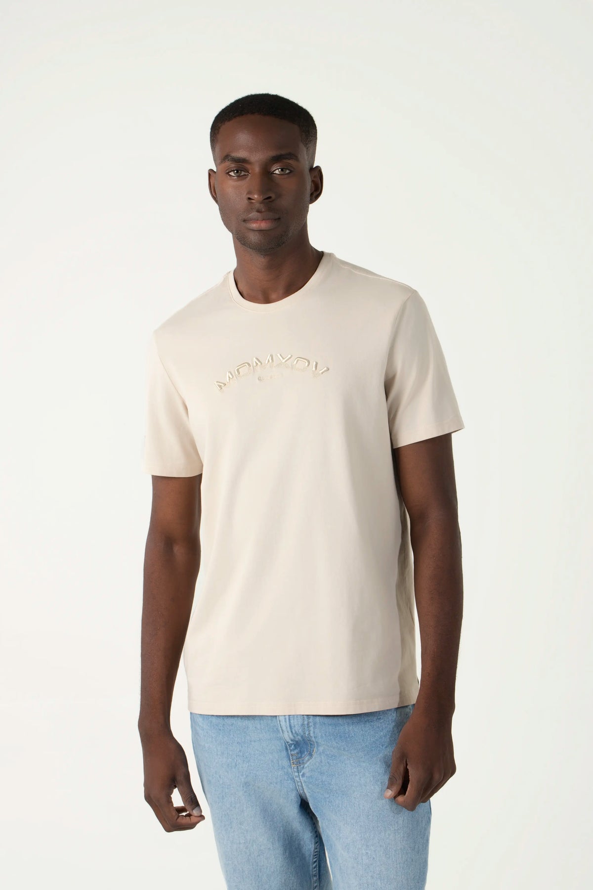 CAMISETA PREMIUM MANGA CORTA COLOR OAT MILK