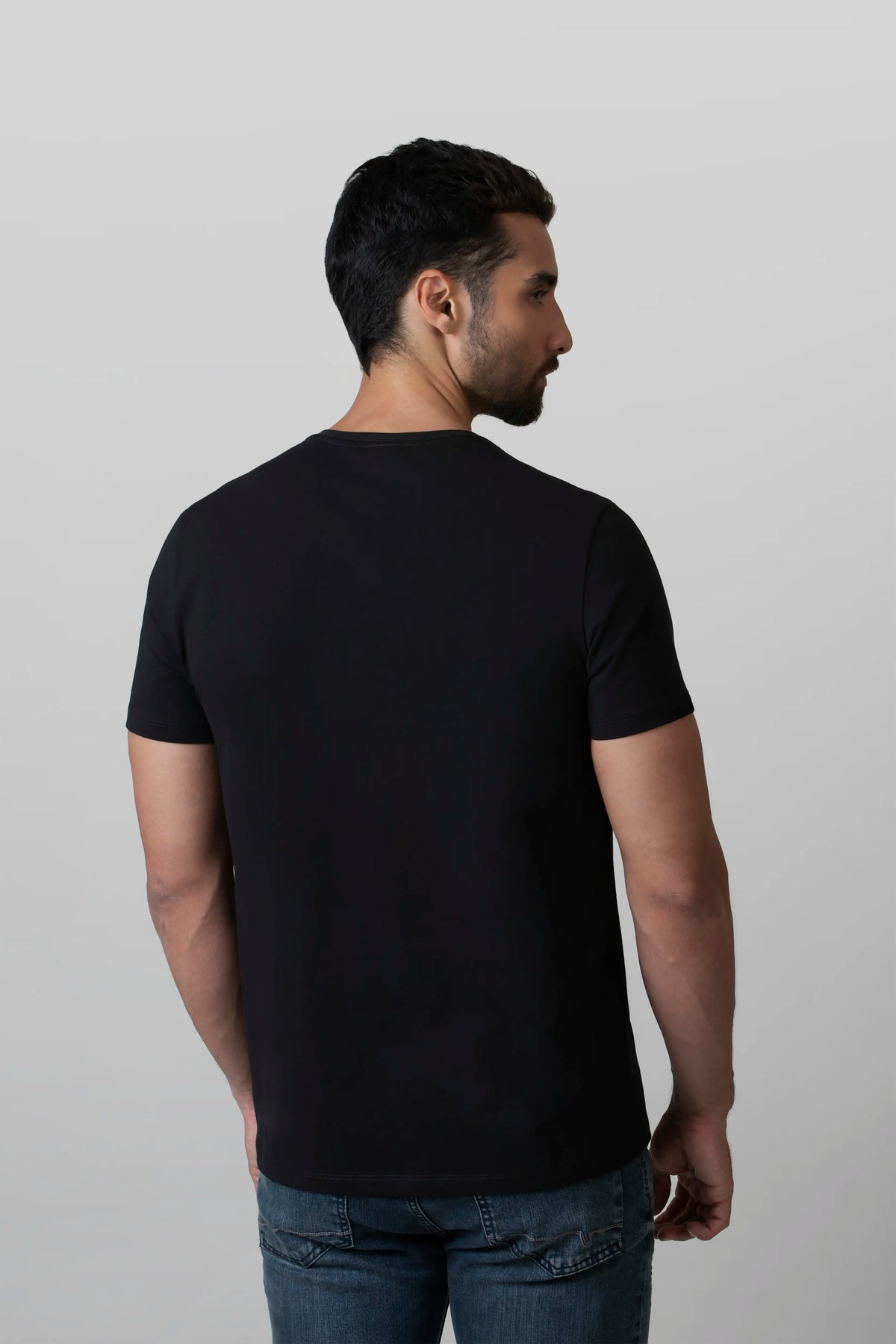 CAMISETA PREMIUM MANGA CORTA COLOR NEGRO