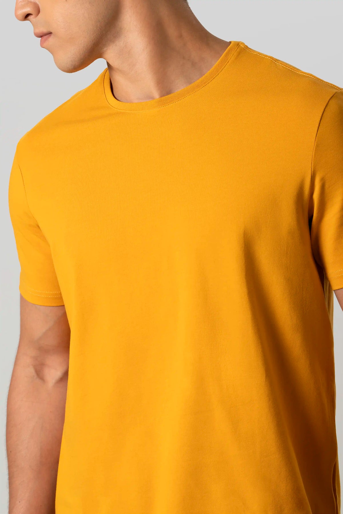 CAMISETA PREMIUM MANGA CORTA COLOR MOSTAZA