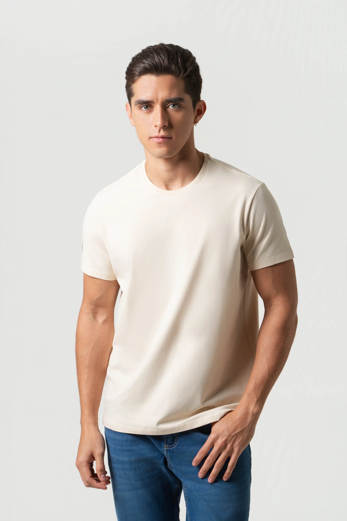 CAMISETA PREMIUM MANGA CORTA COLOR BRAZILIAN SAND – Quest Colombia