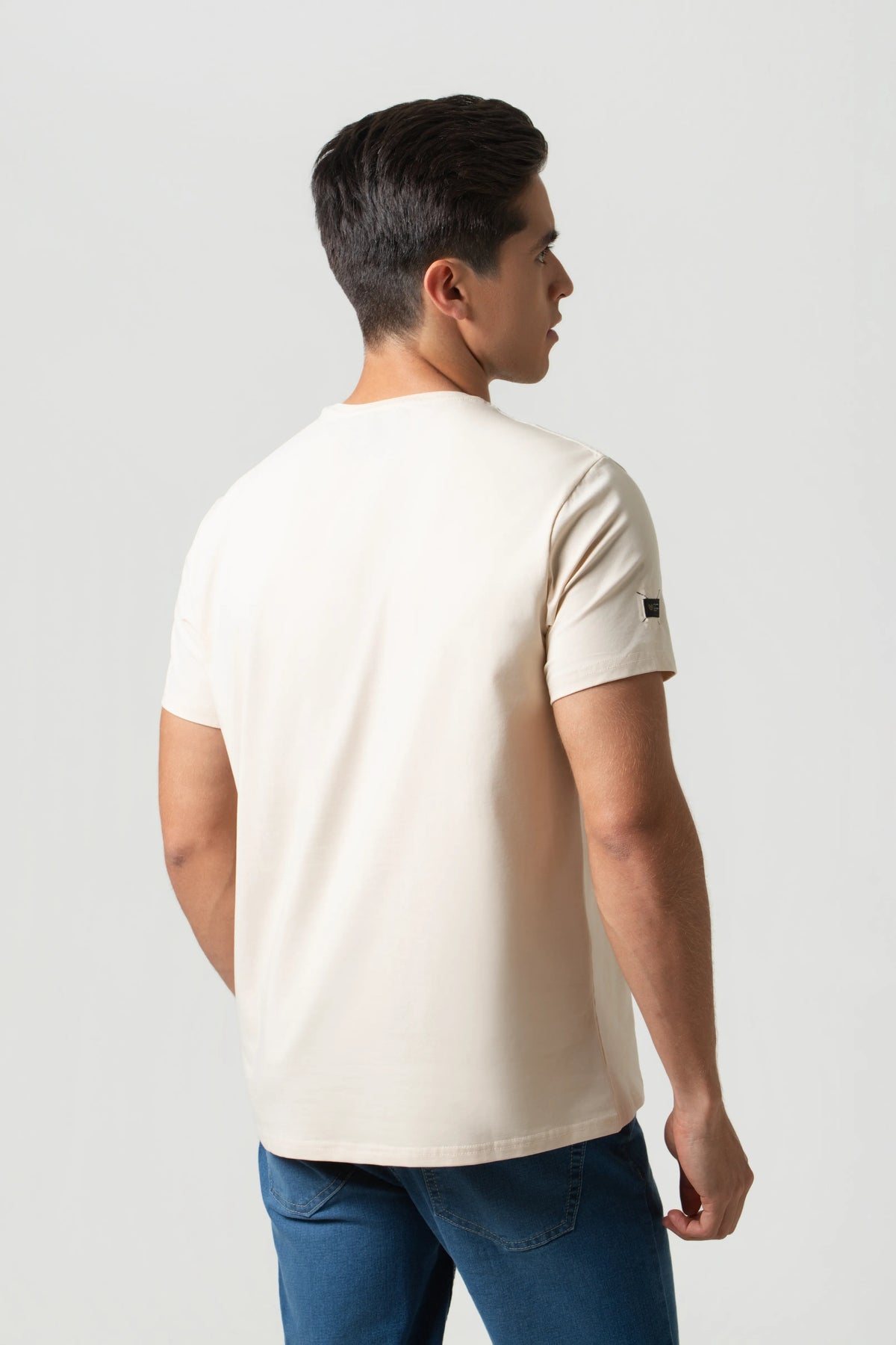CAMISETA PREMIUM MANGA CORTA COLOR BRAZILIAN SAND – Quest Colombia