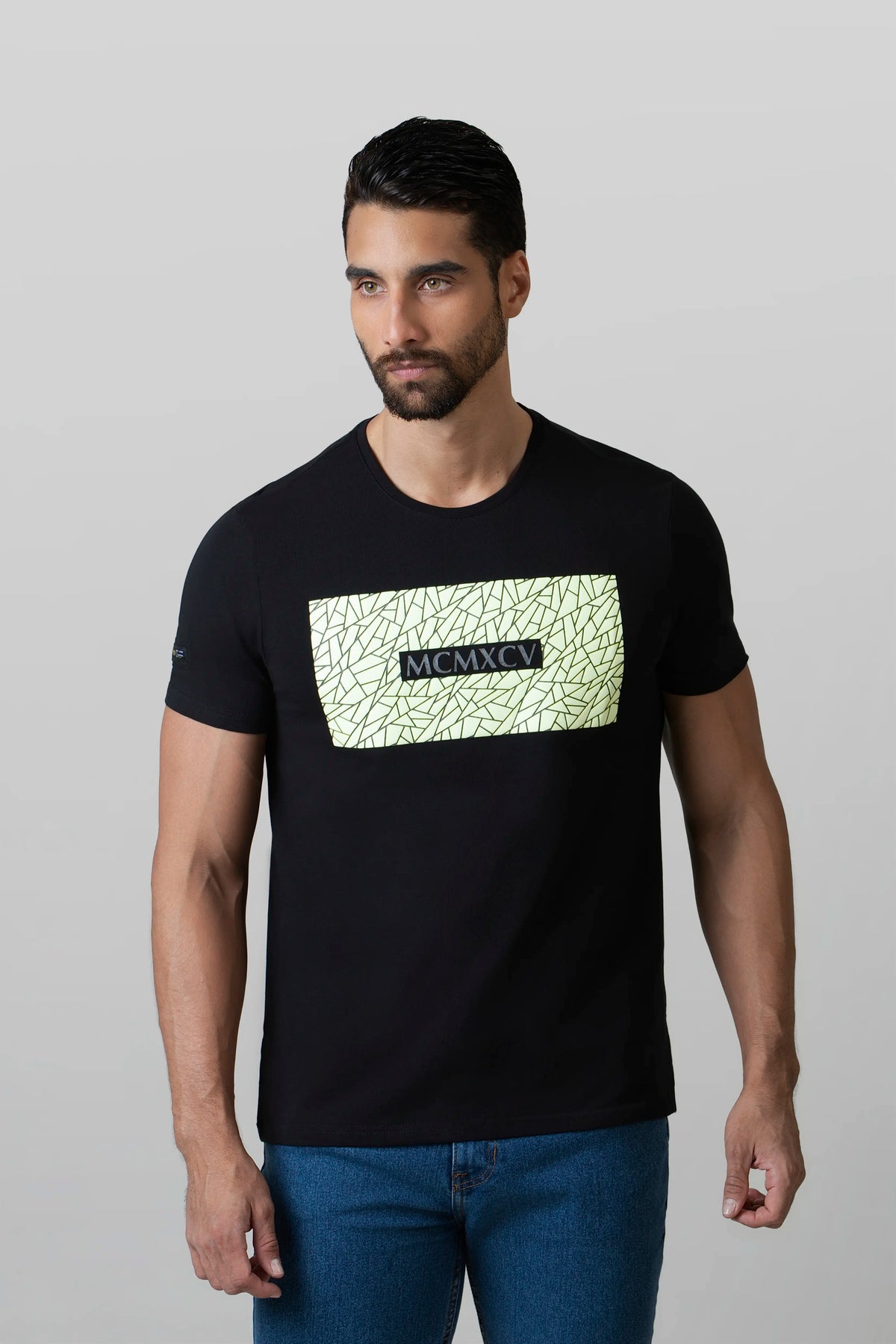 CAMISETA PREMIUM MANGA CORTA COLOR NEGRO