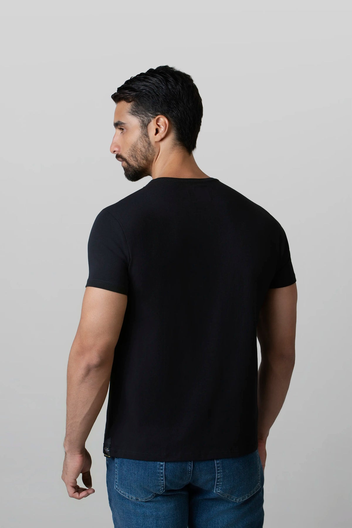 CAMISETA PREMIUM MANGA CORTA COLOR NEGRO