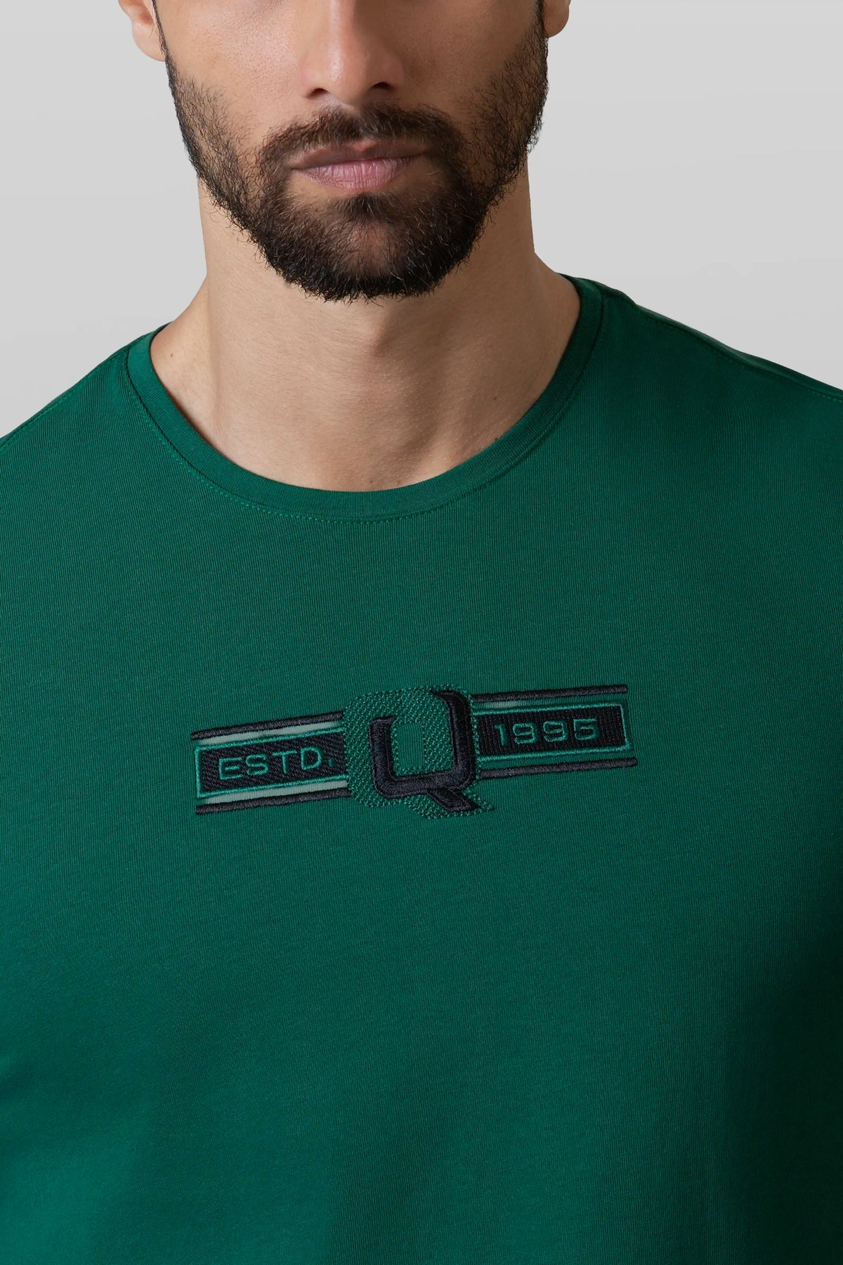 CAMISETA PREMIUM MANGA CORTA COLOR VERDE PRADERA