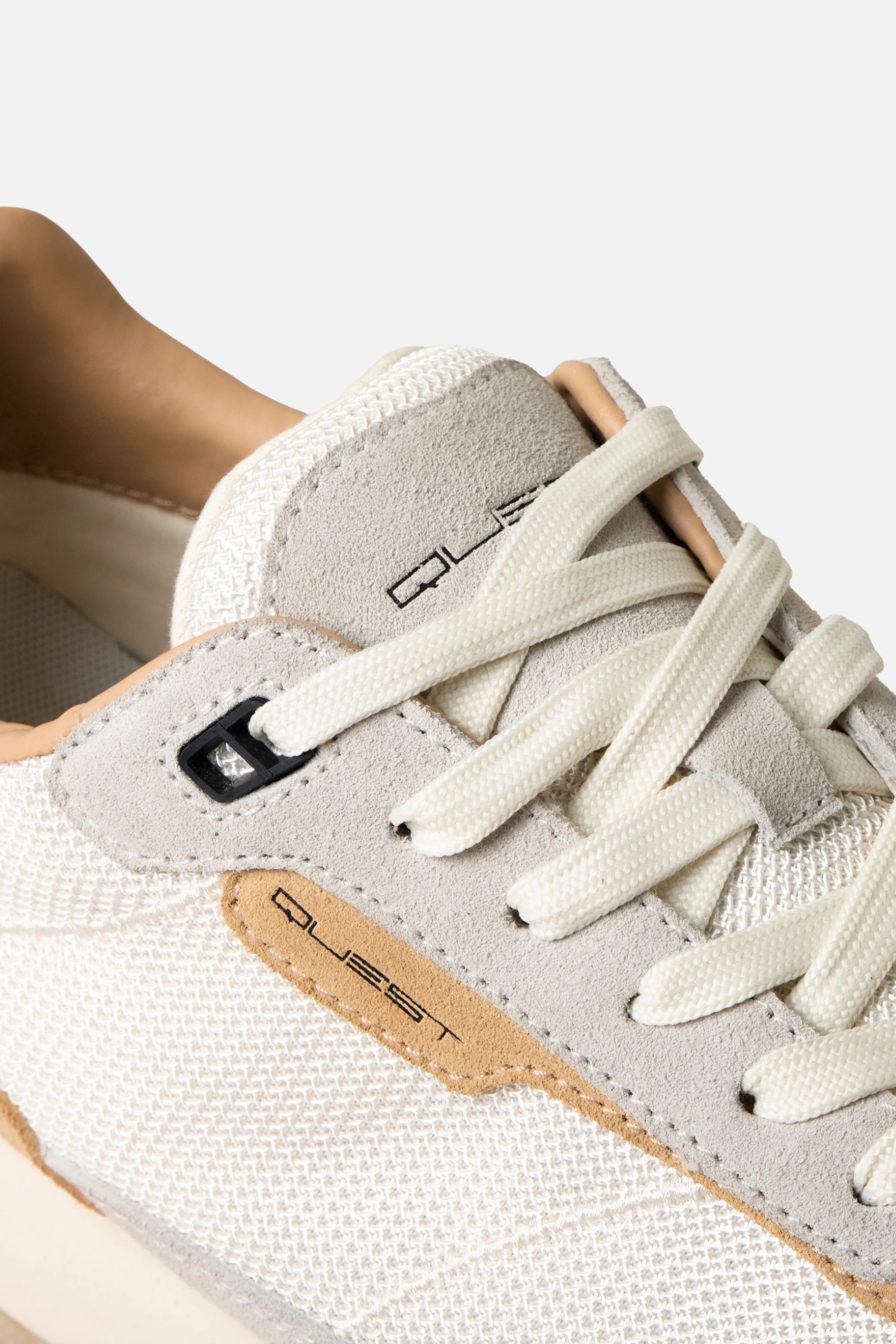 ZAPATOS TENIS COLOR BEIGE