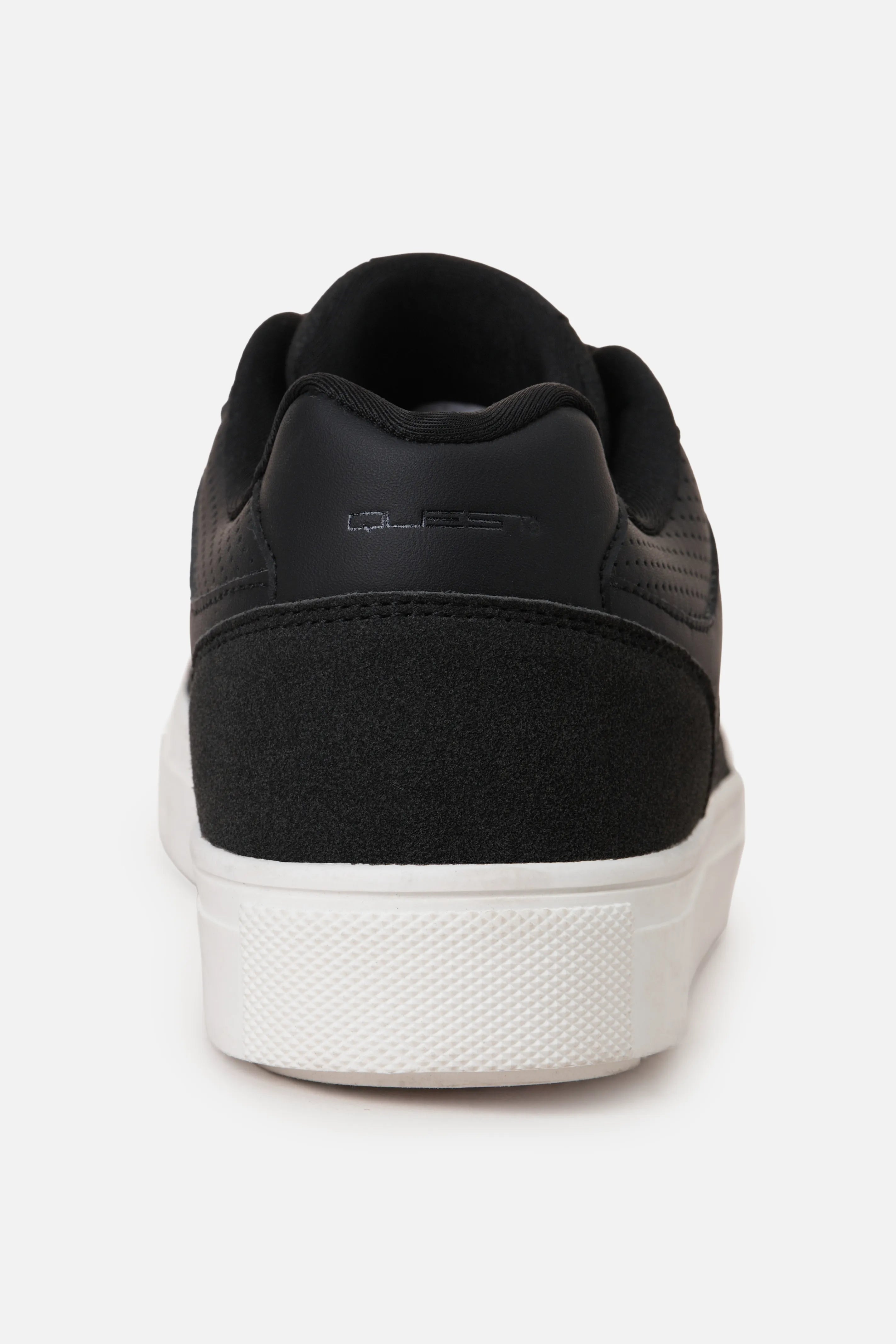 ZAPATOS CASUAL COLOR NEGRO