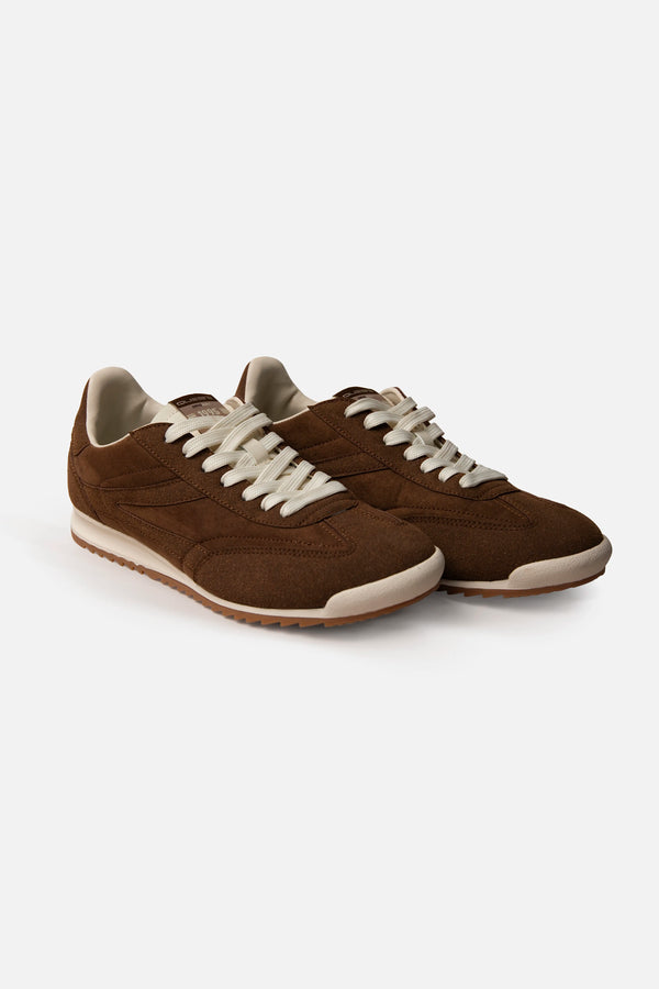 ZAPATOS DEPORTIVO COLOR BRUNETTE
