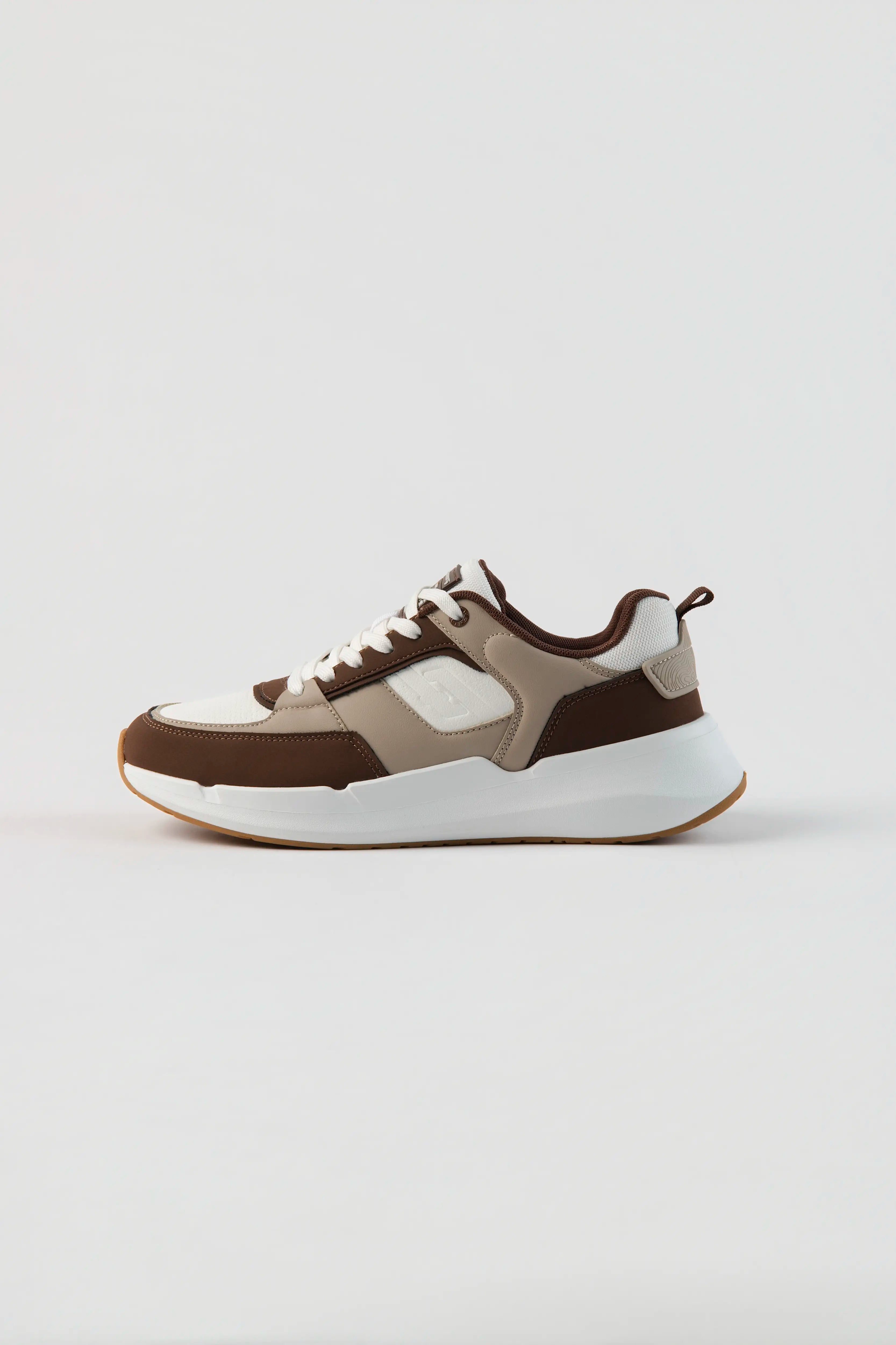 ZAPATOS CASUAL COLOR BRUNETTE