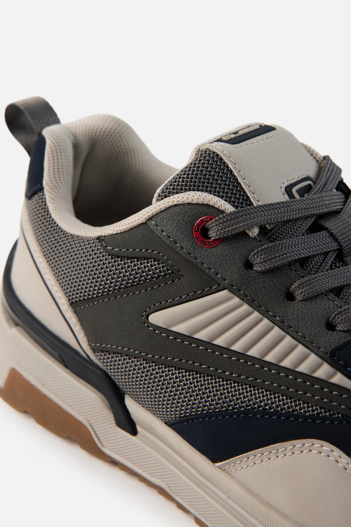 ZAPATOS CASUAL COLOR TAUPE