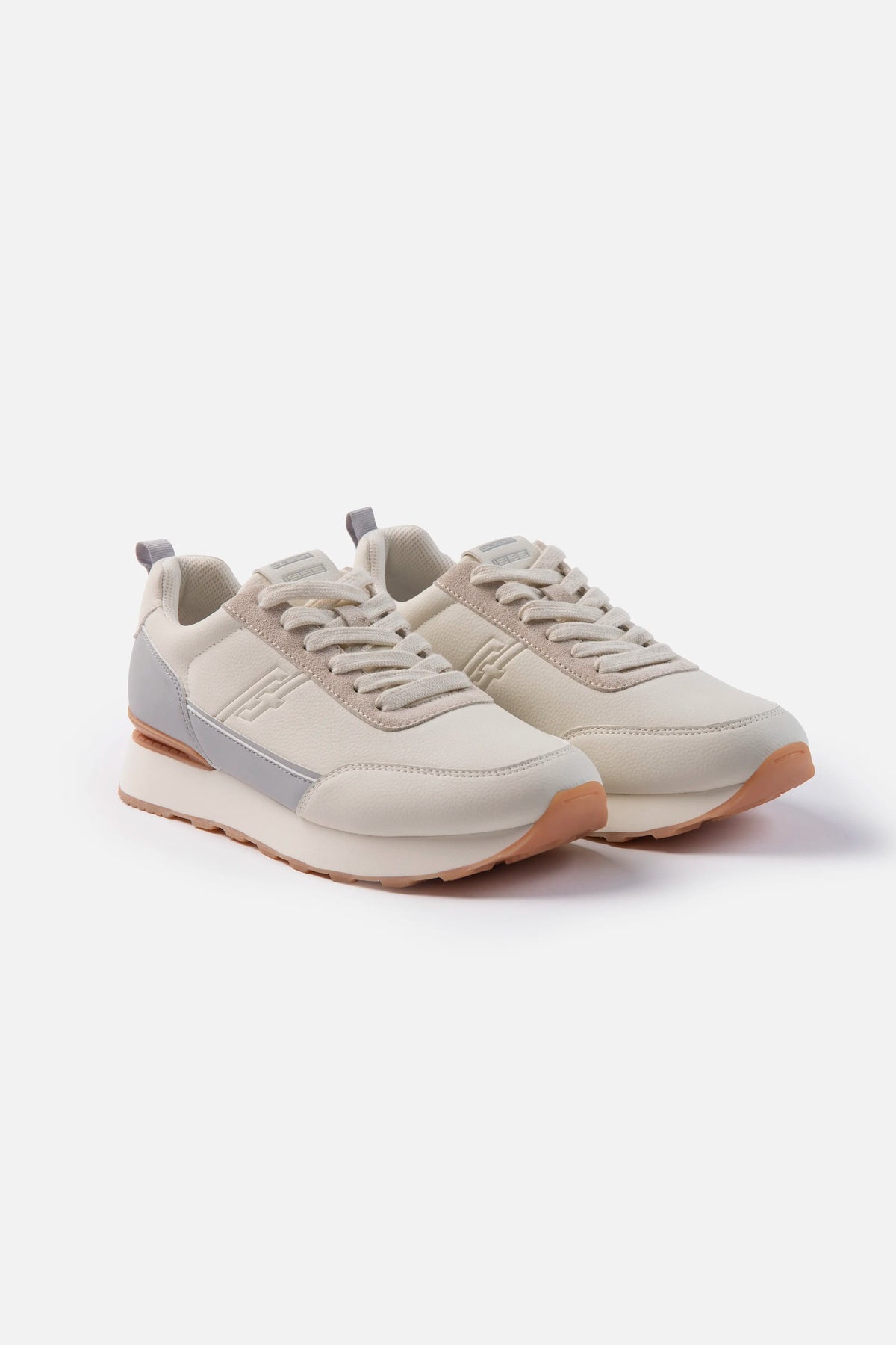 ZAPATOS CASUAL COLOR IVORY