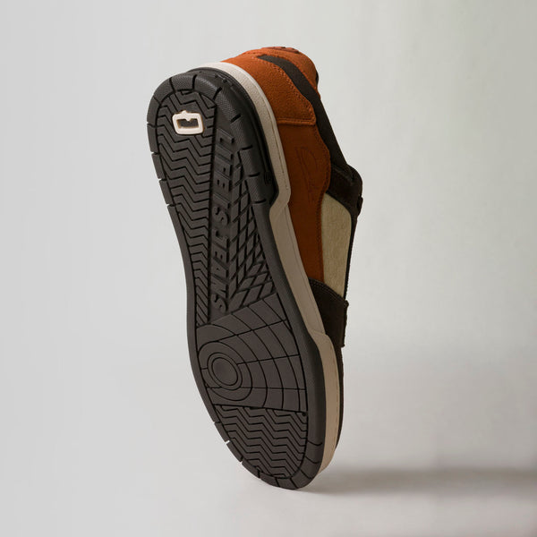ZAPATOS TENIS COLOR BRUNETTE