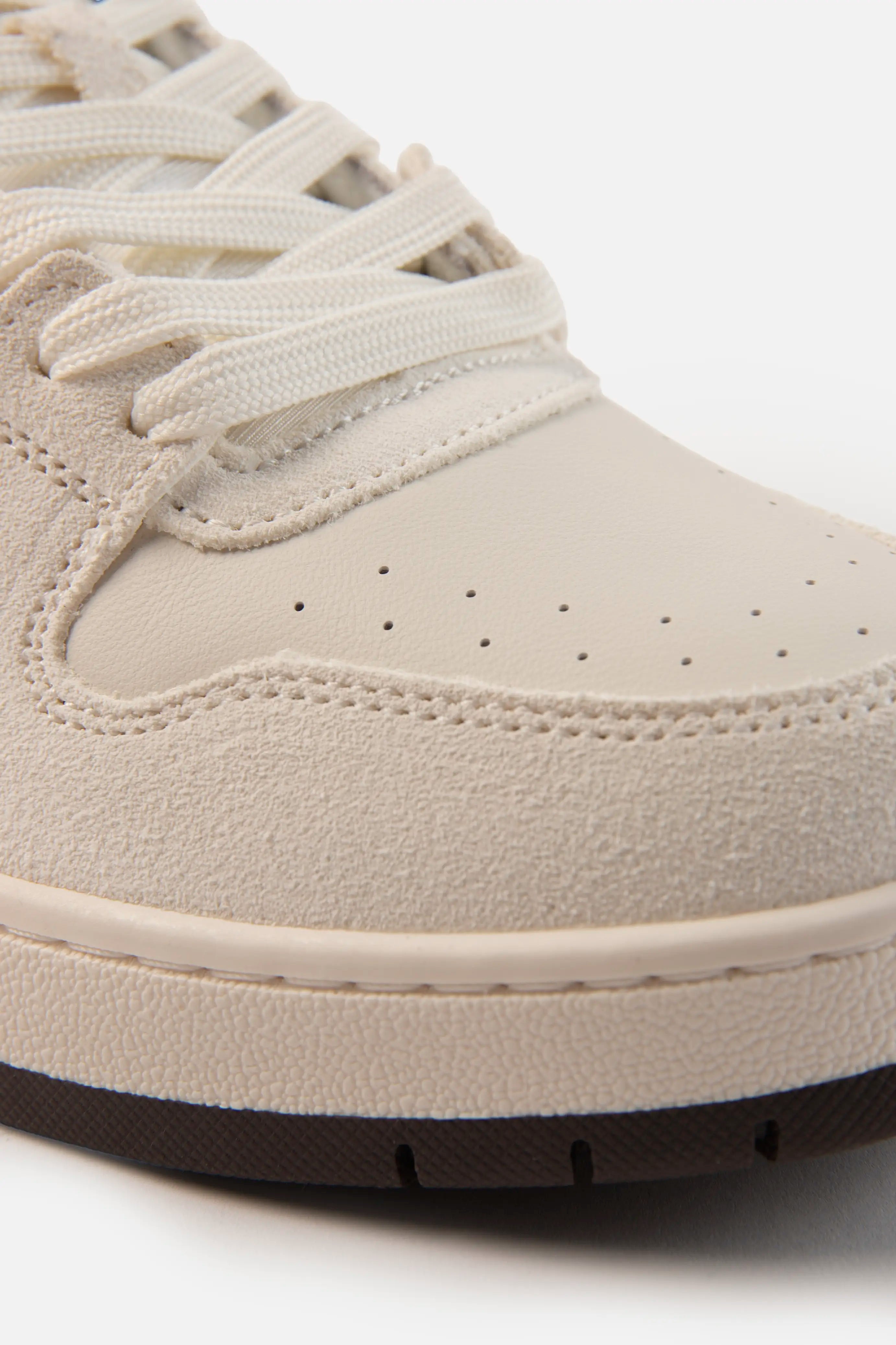 ZAPATOS TENIS COLOR IVORY