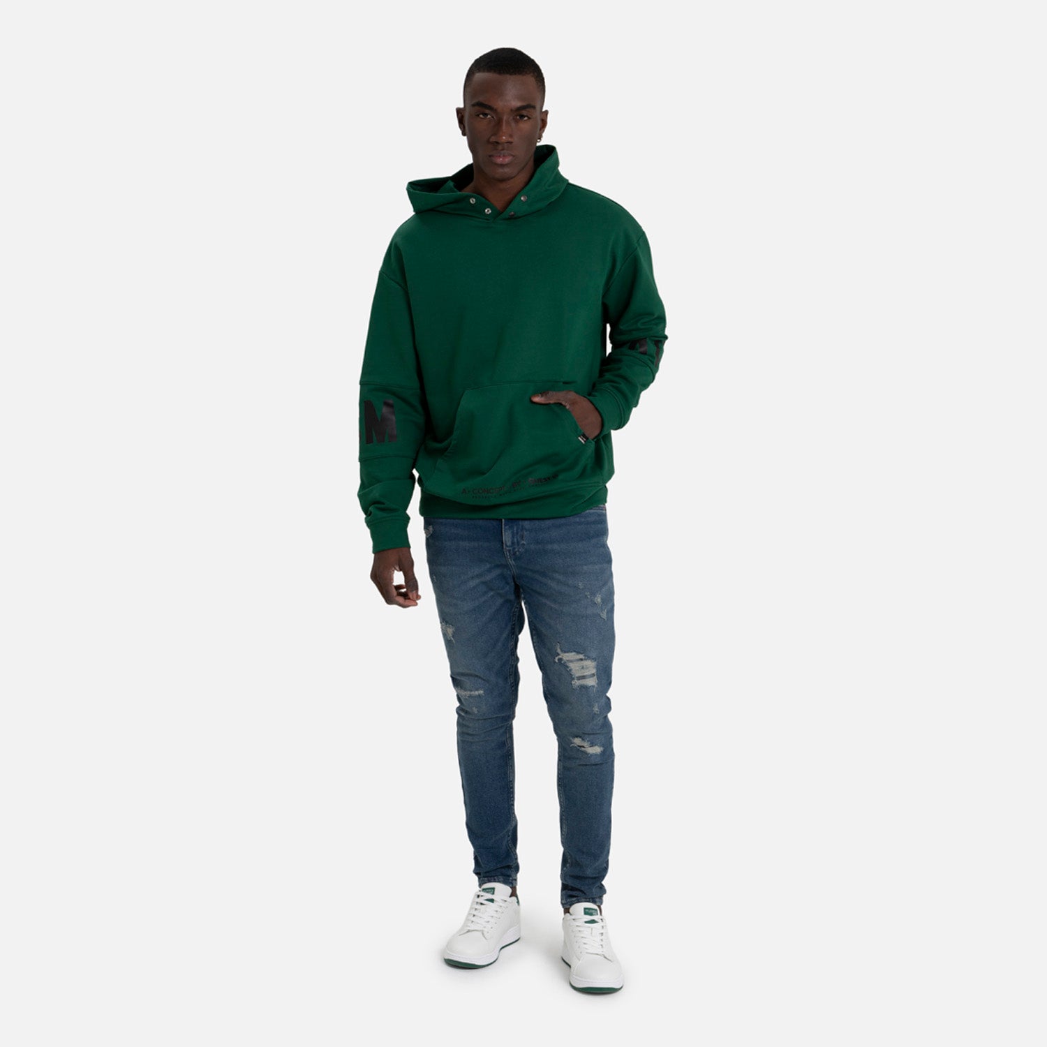 BUZO CERRADO COLOR VERDE PRADERA