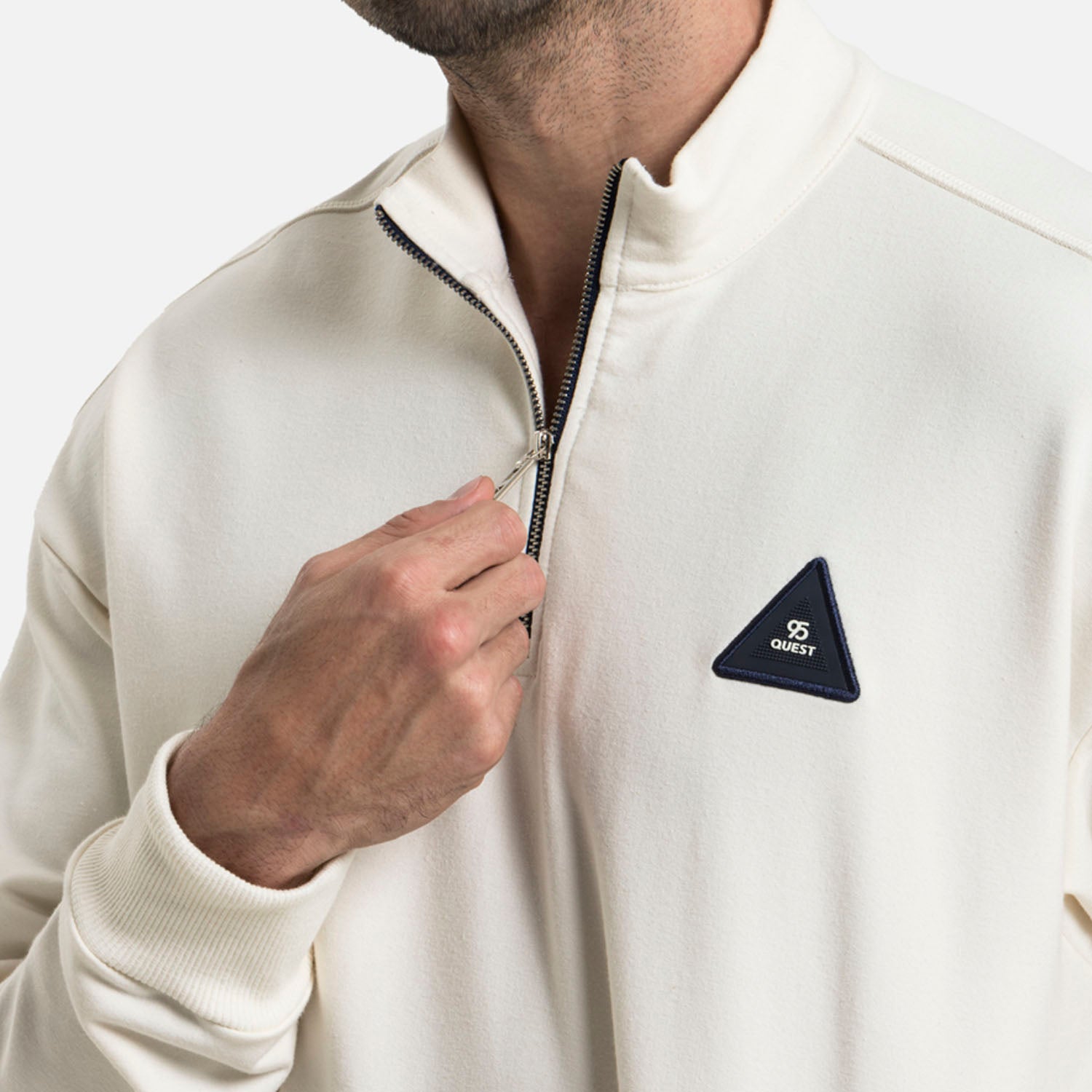 BUZO CERRADO COLOR IVORY
