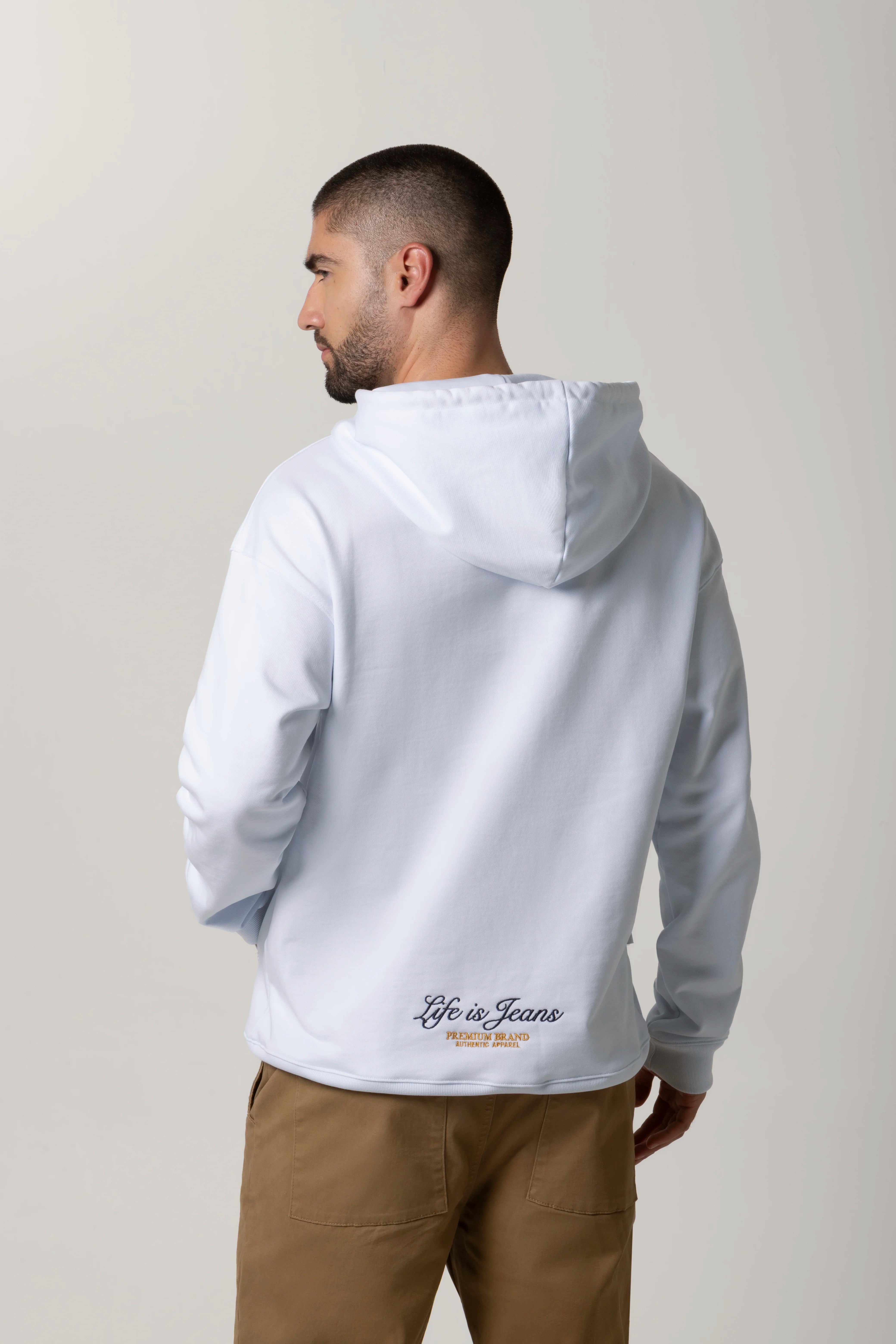 BUZO CERRADO COLOR BLANCO OPTICO