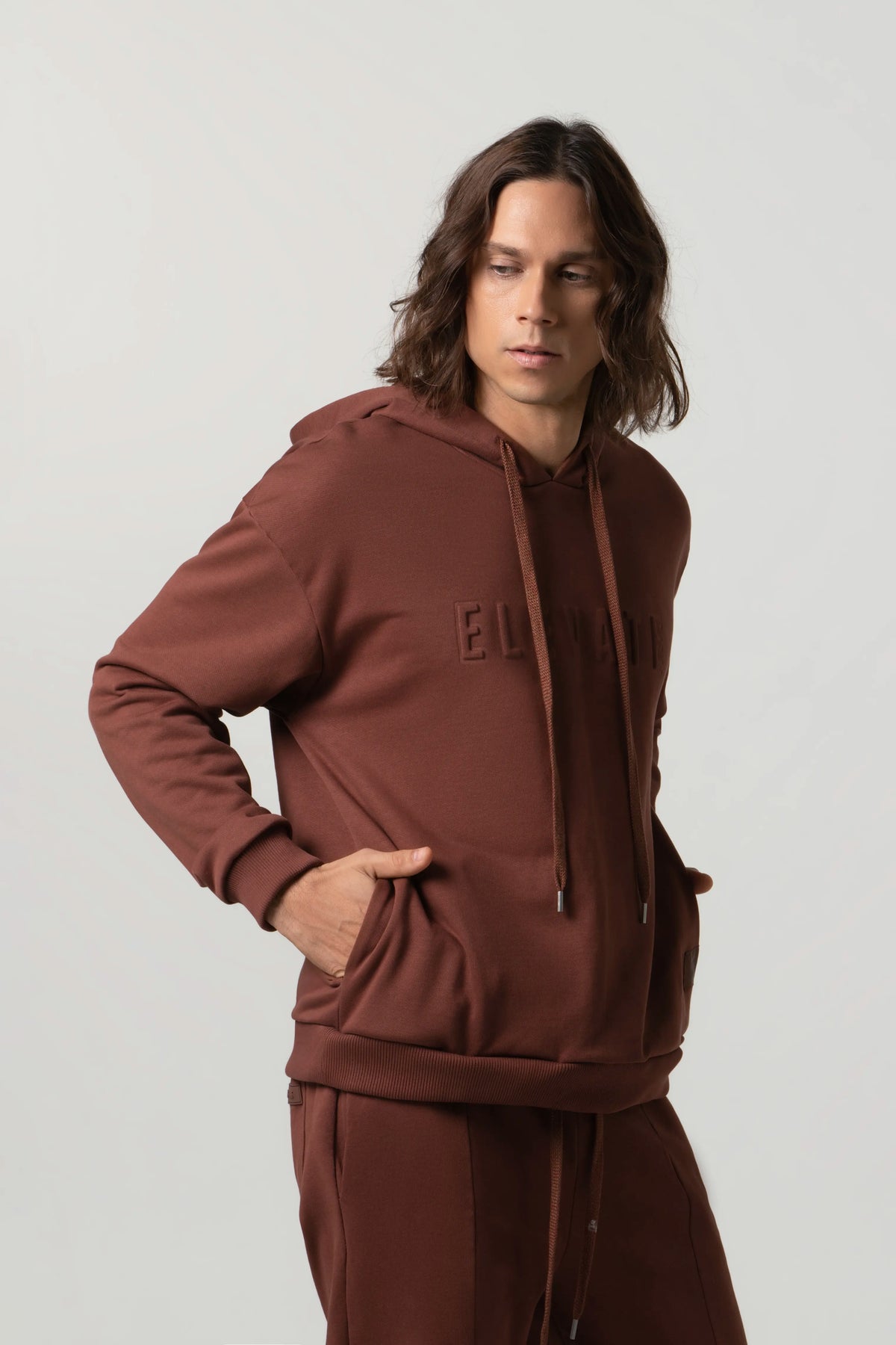 BUZO CERRADO COLOR BRUNETTE