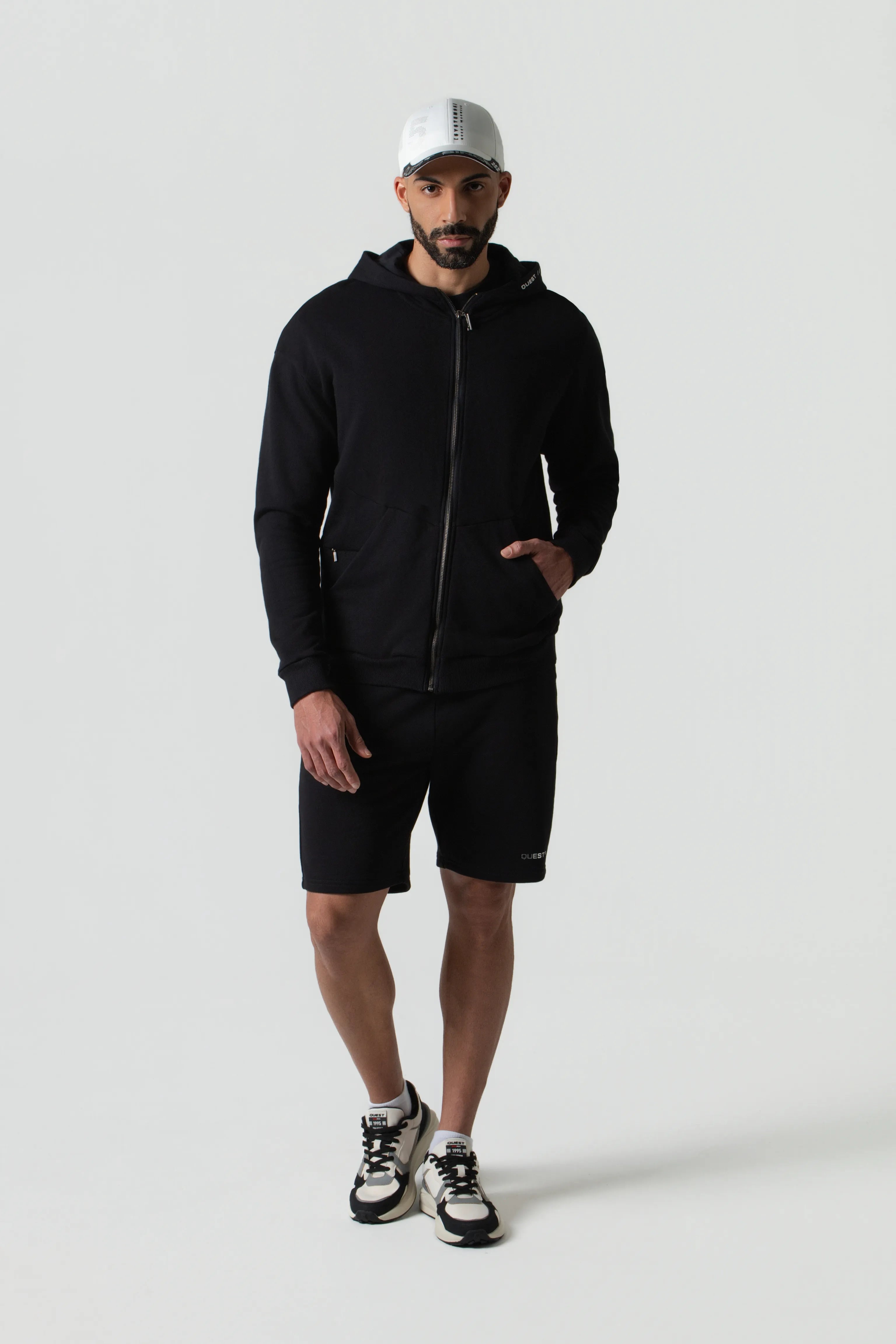 BUZO ABIERTO COLOR NEGRO