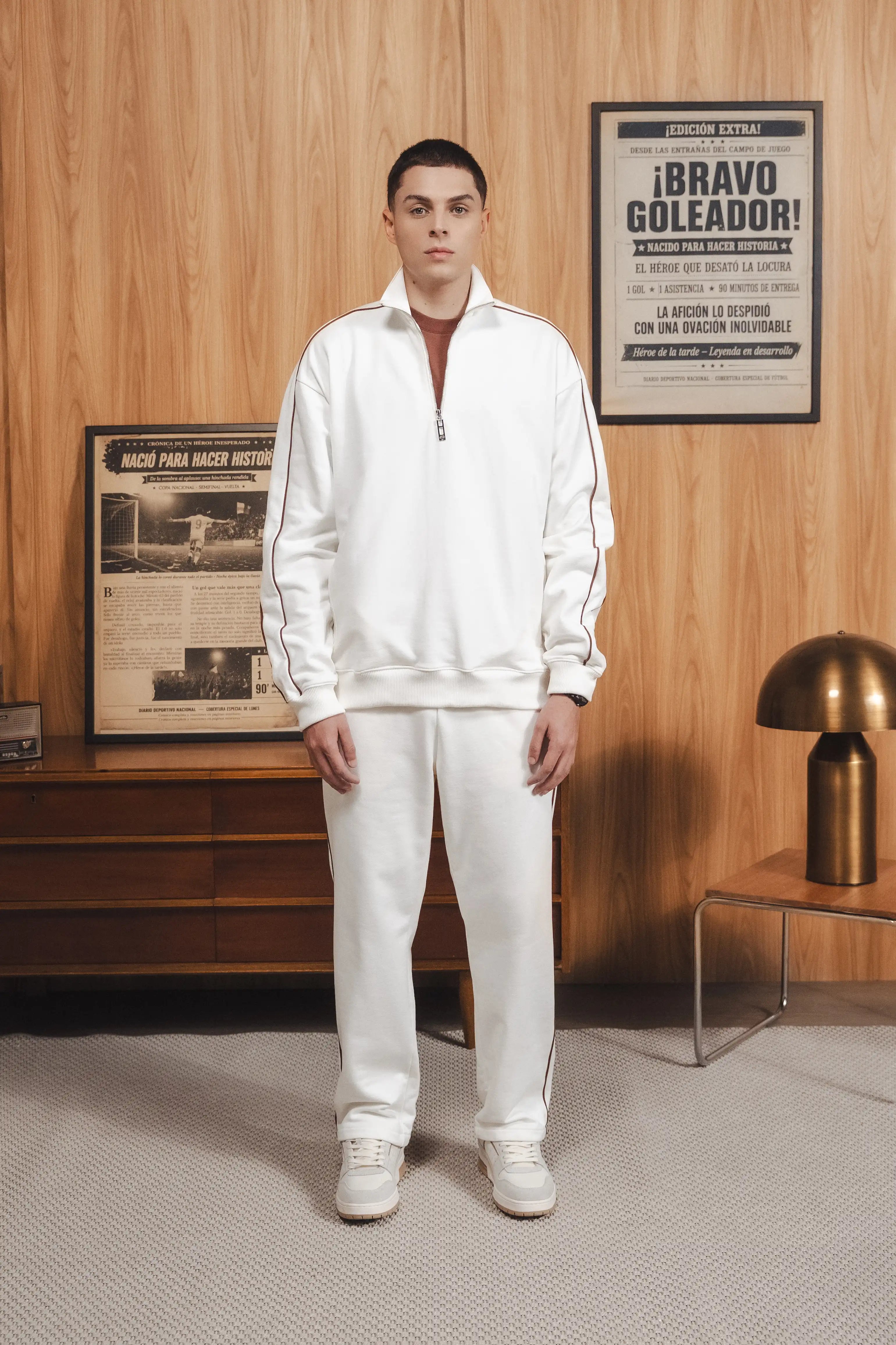 BUZO CERRADO COLOR IVORY