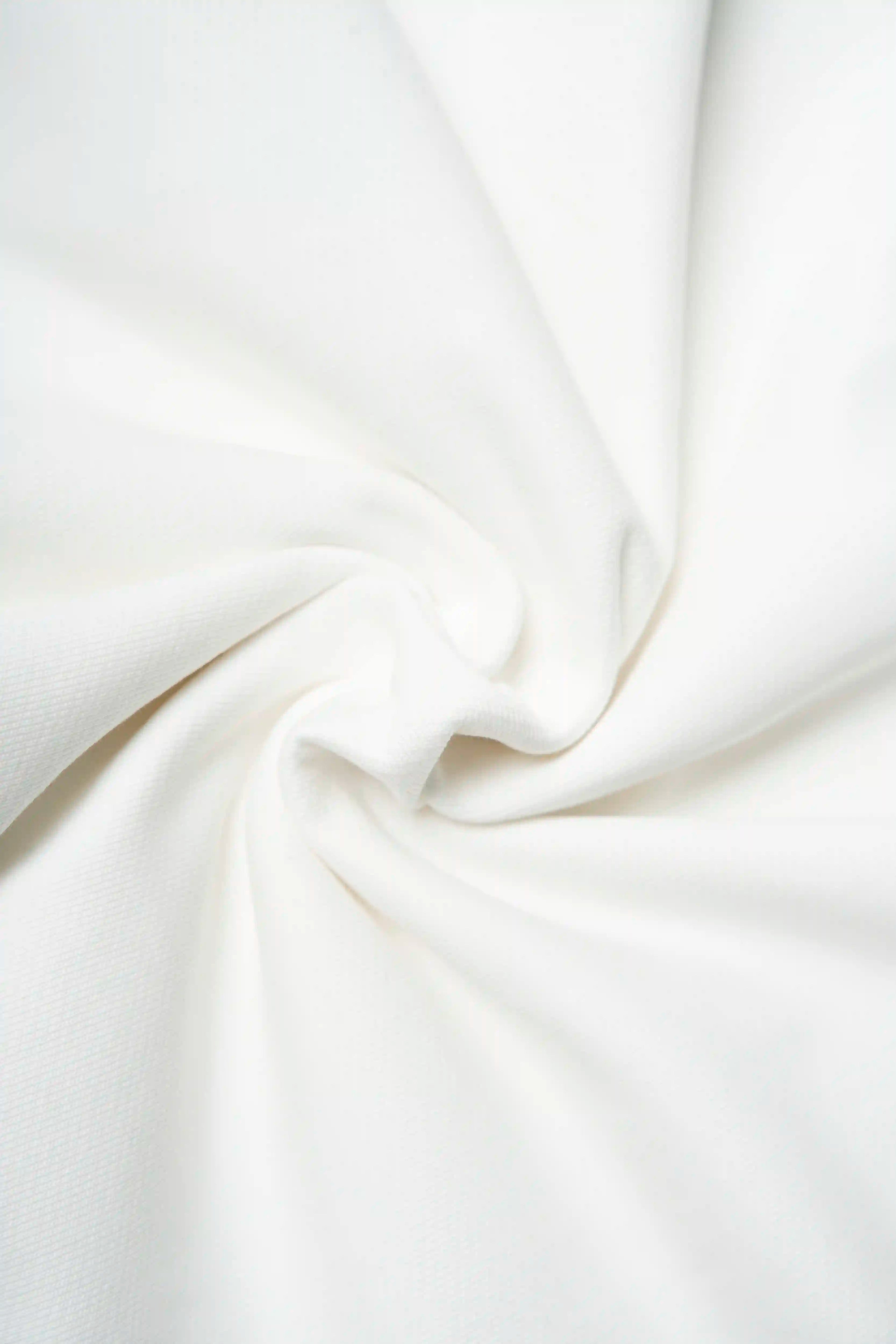BUZO CERRADO COLOR IVORY
