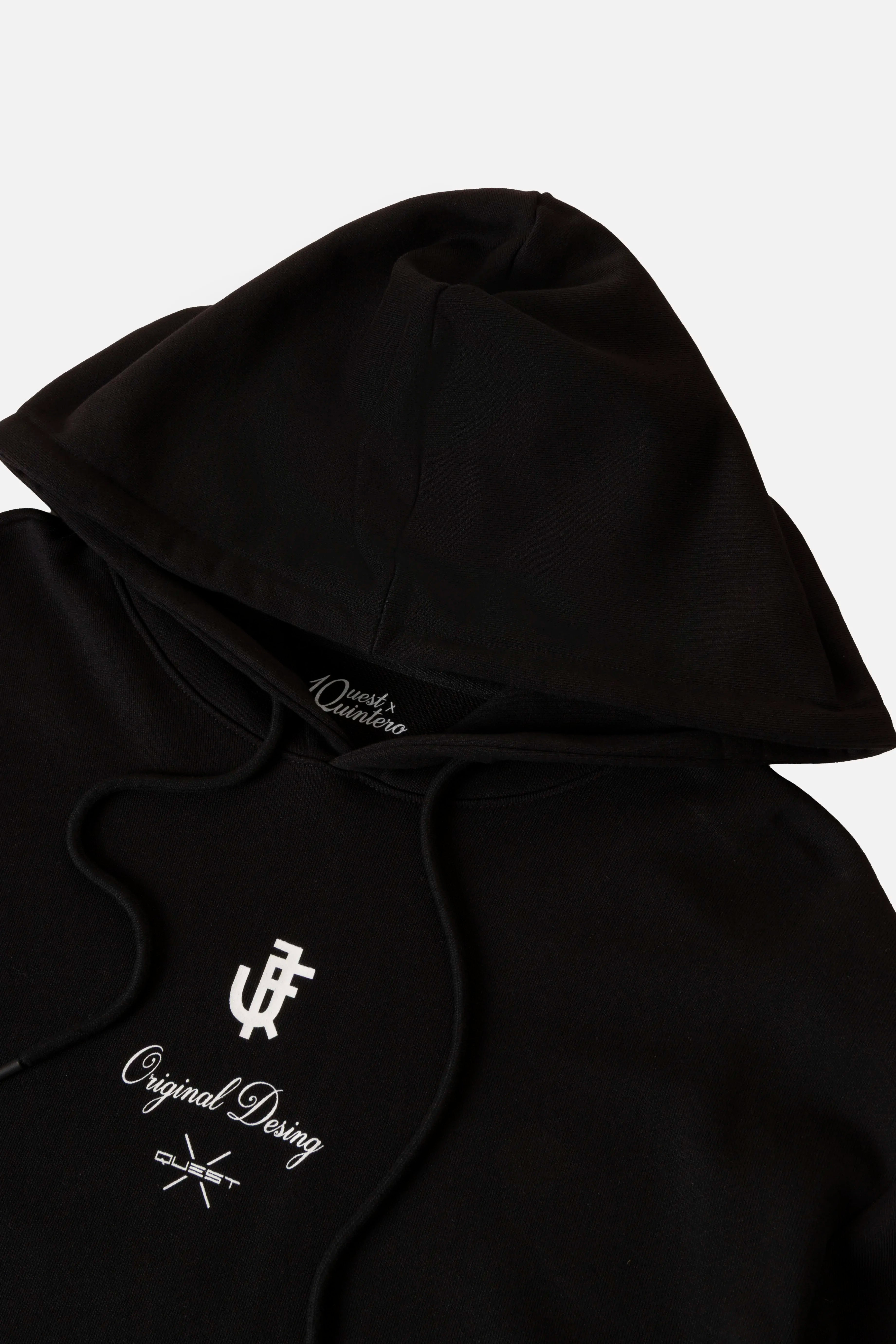 BUZO CERRADO COLOR NEGRO