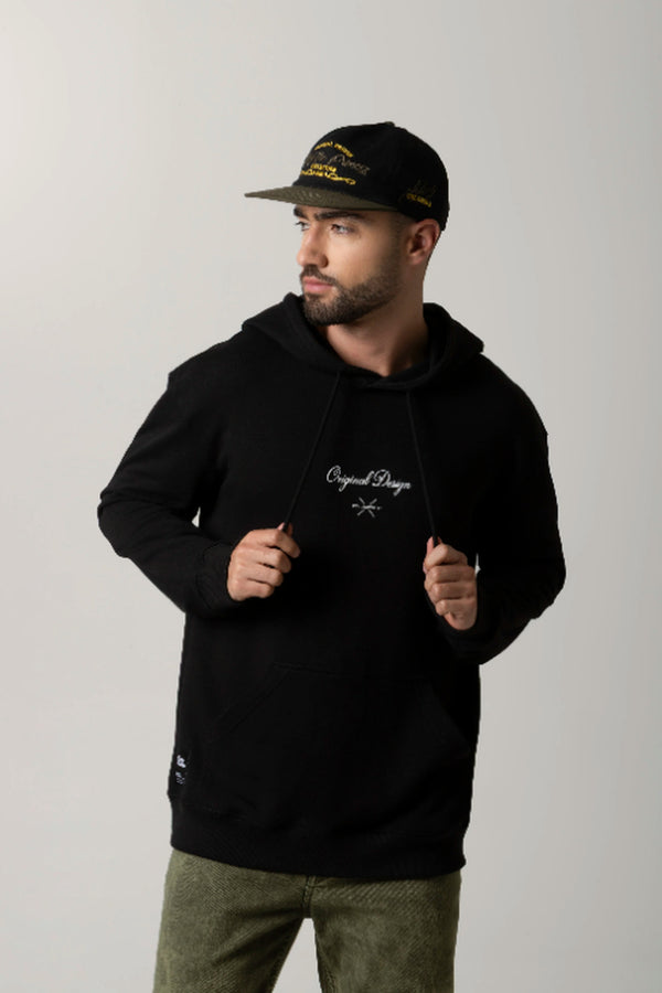 BUZO CERRADO COLOR NEGRO MARCA QUEST X JUAN FERNANDO QUINTERO