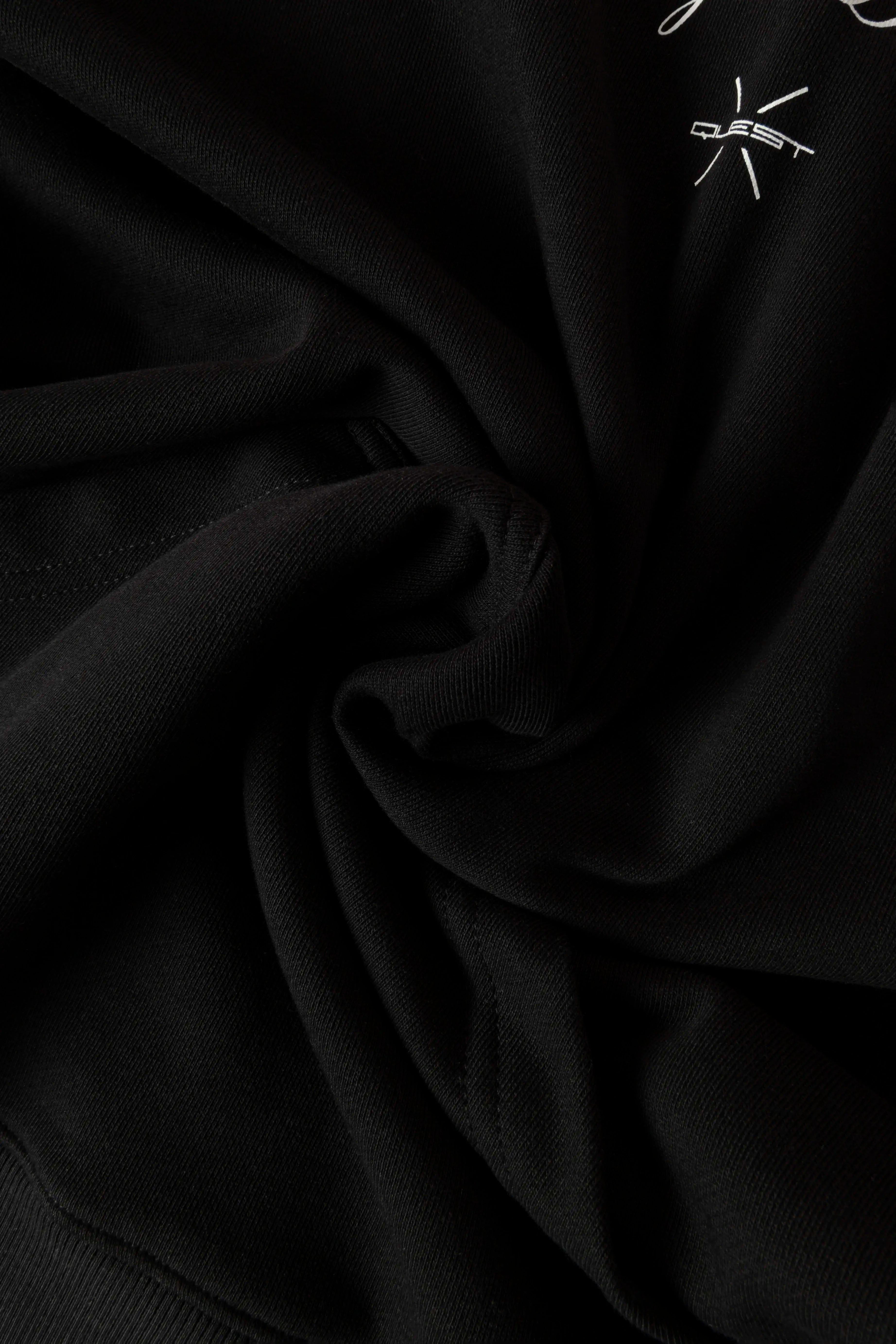 BUZO CERRADO COLOR NEGRO