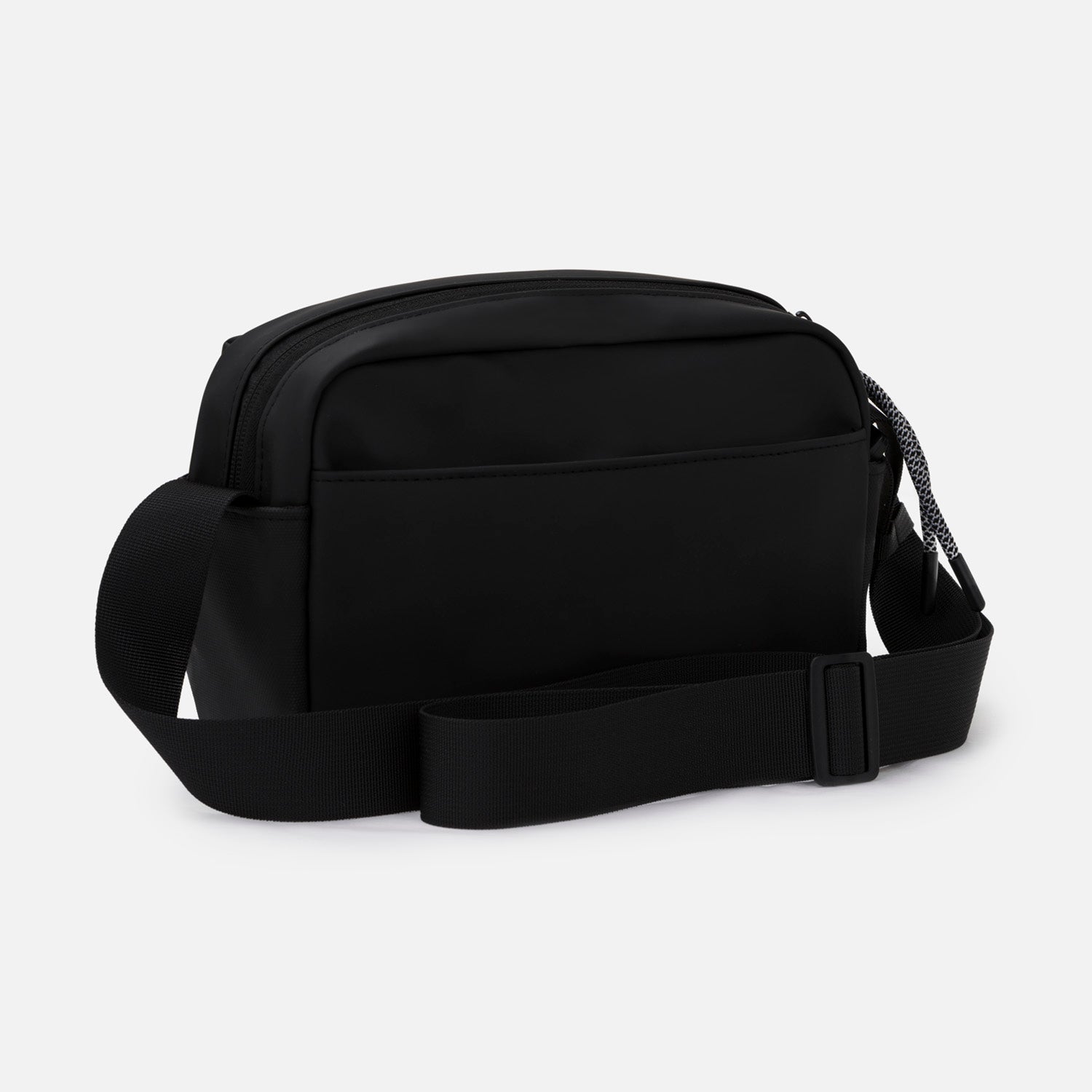 MALETIN TIPO DEPORTIVO COLOR NEGRO