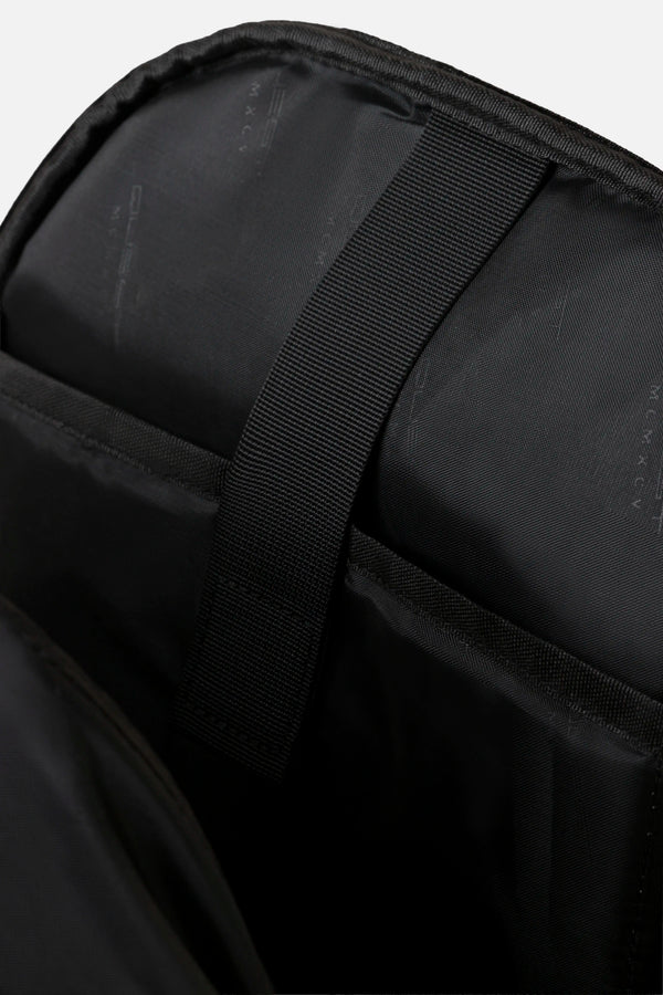 MALETIN TIPO MORRAL COLOR AZUL OSCURO
