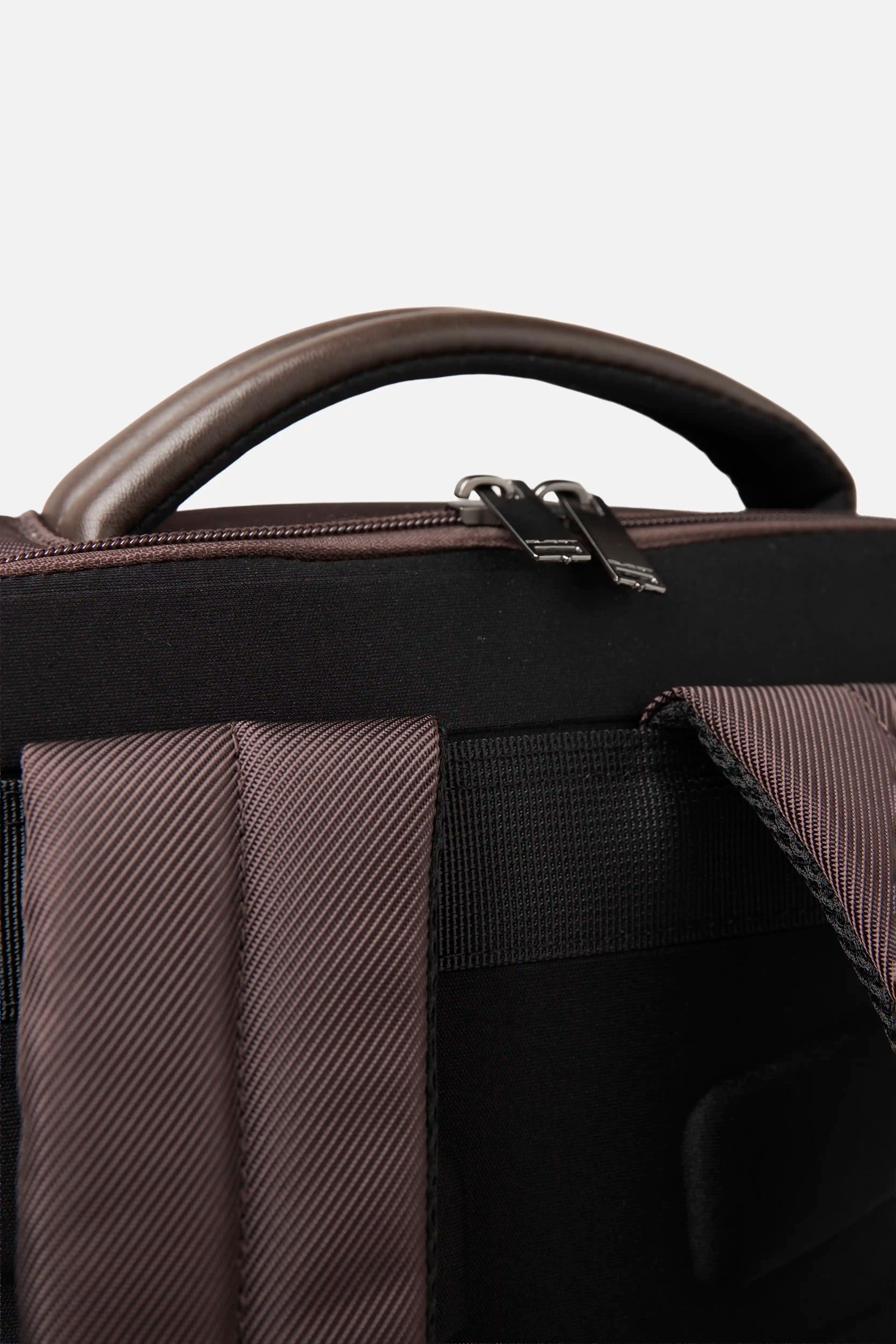 MALETIN TIPO MORRAL COLOR CAFE
