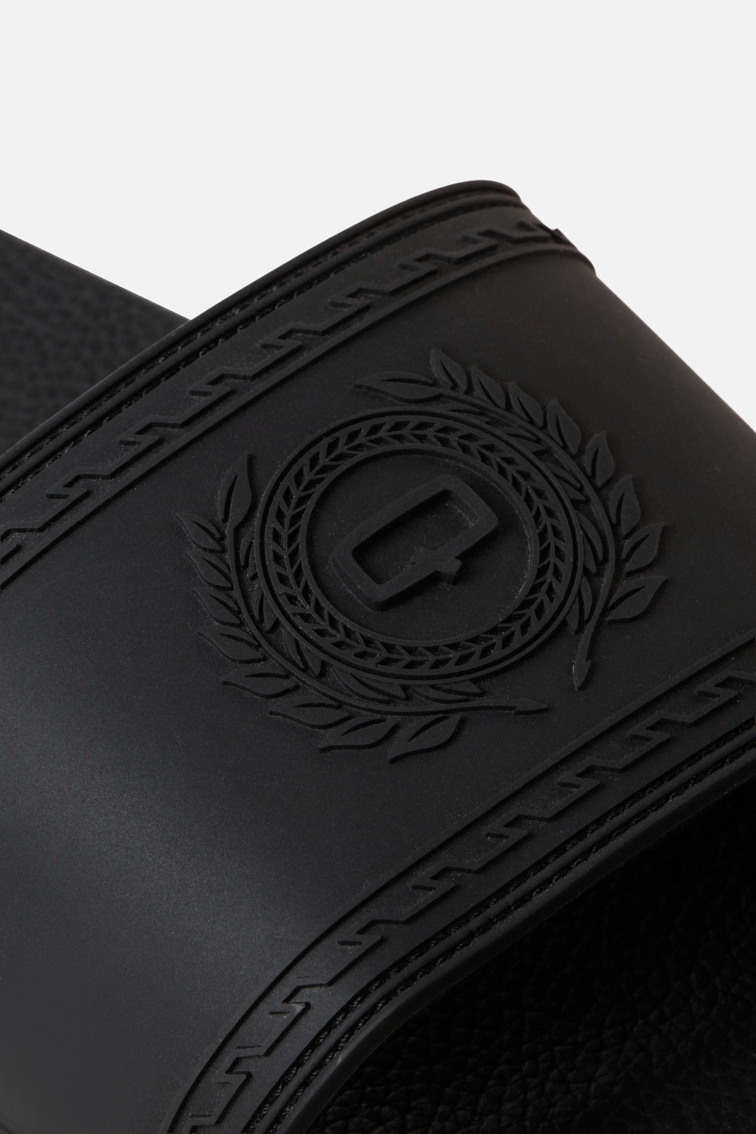 SANDALIAS TIPO PALA COLOR NEGRO