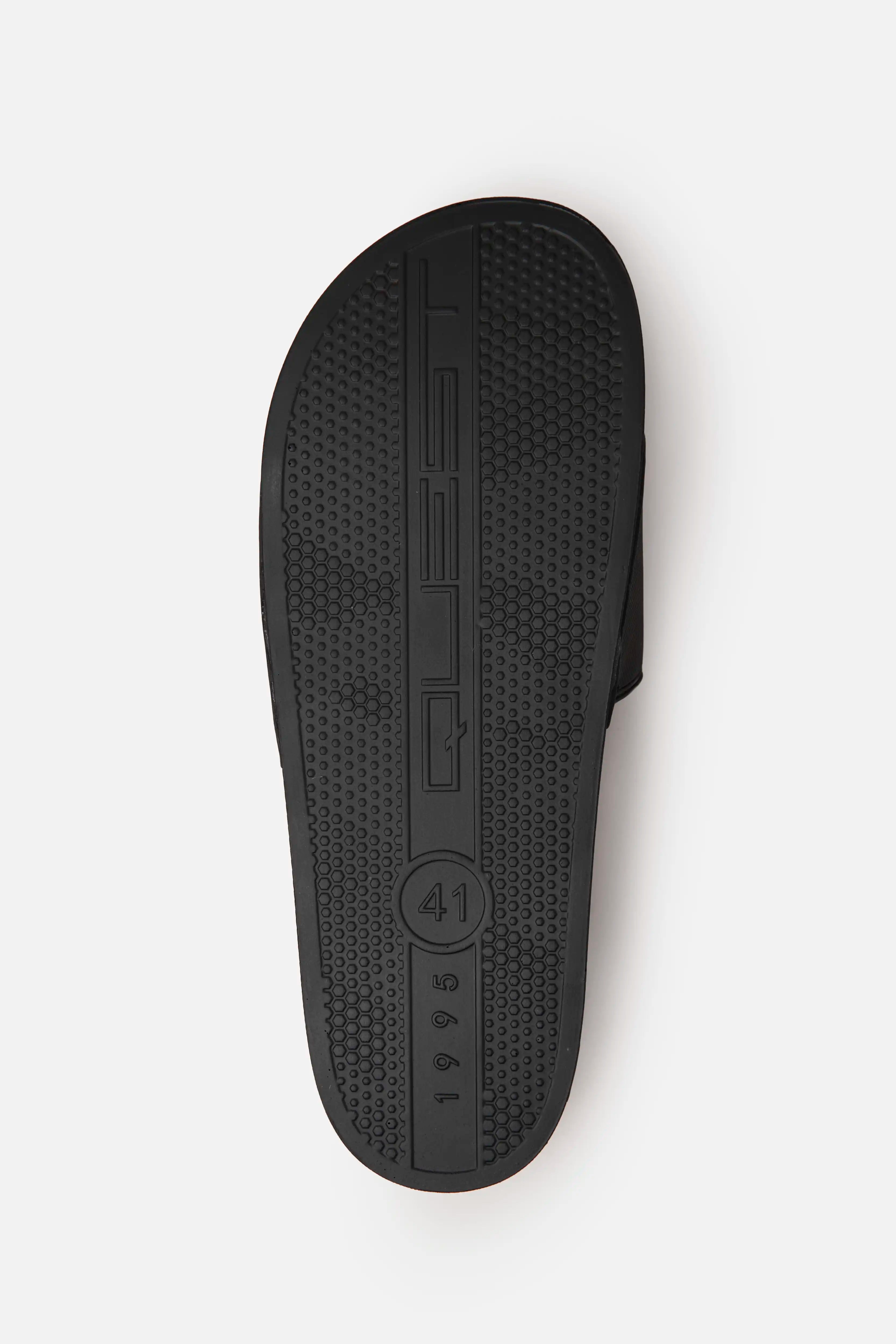 SANDALIAS TIPO PALA COLOR NEGRO