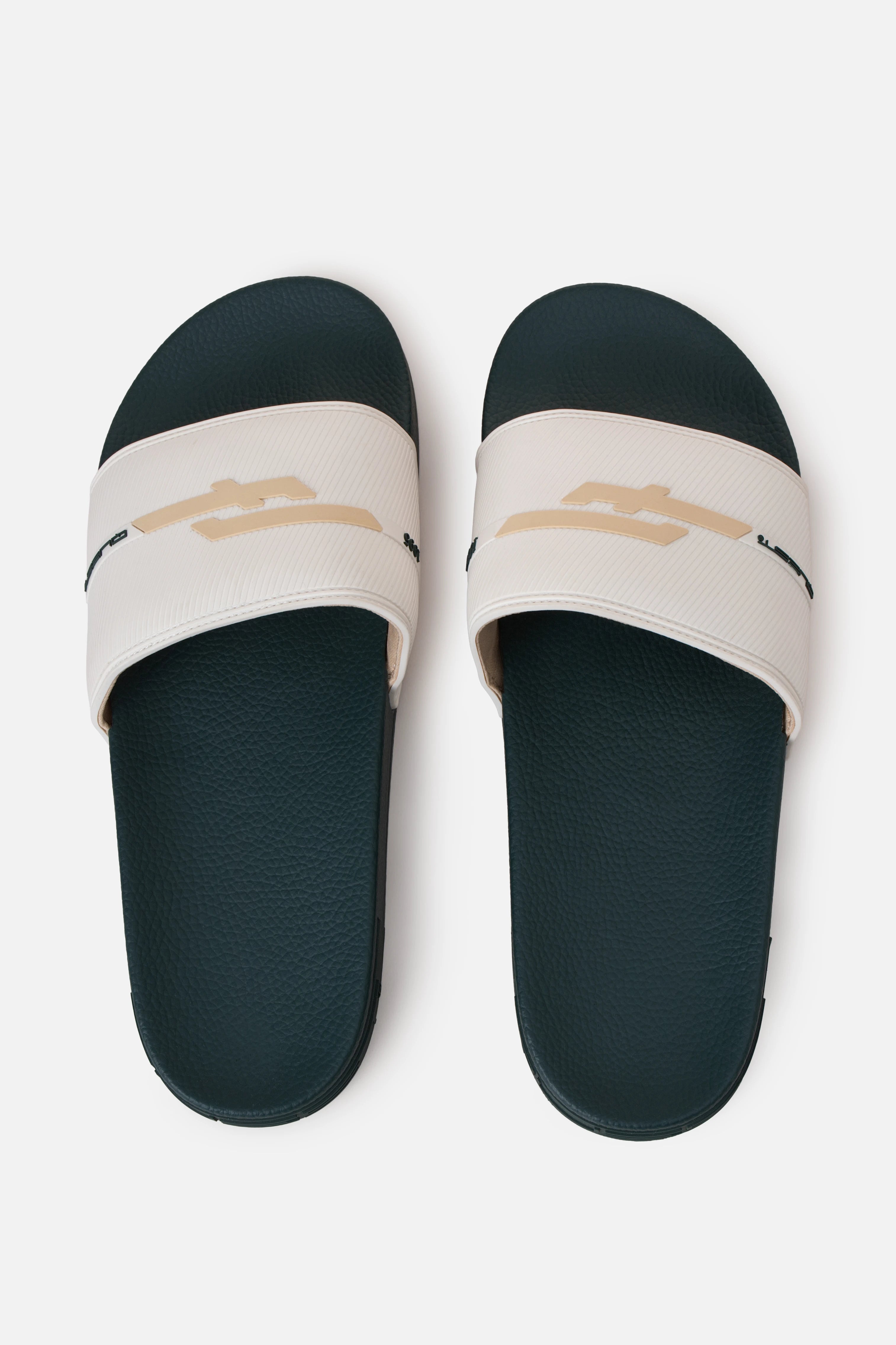 SANDALIAS TIPO PALA COLOR VERDE PINO-IVORY