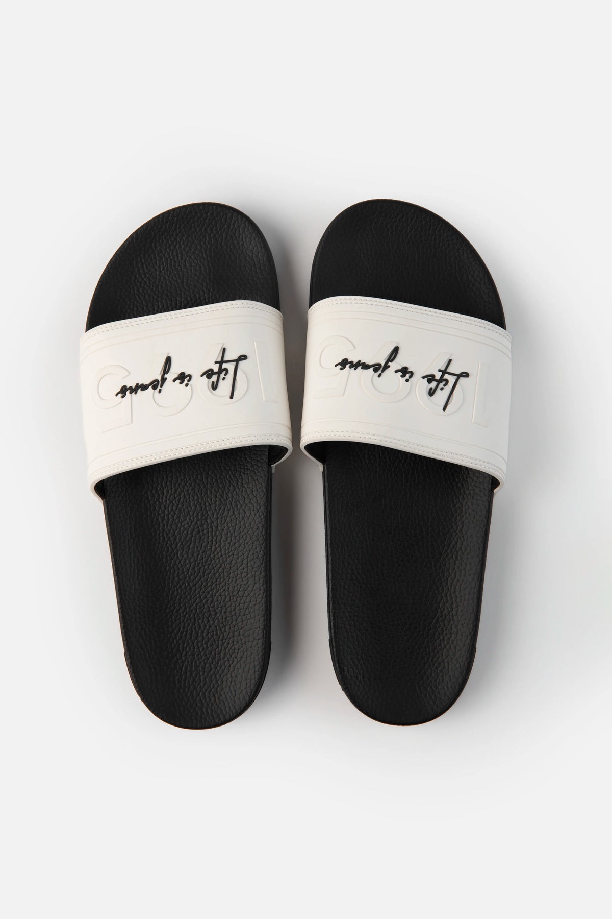 SANDALIAS TIPO PALA COLOR NEGRO-IVORY MARFIL
