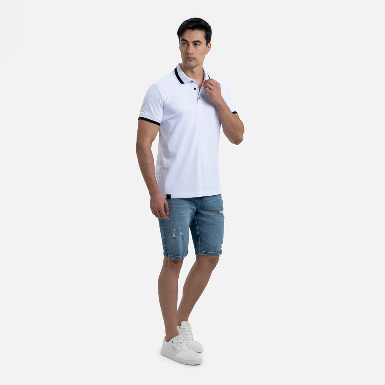 POLO MANGA CORTA COLOR BLANCO RAYA NEGRA
