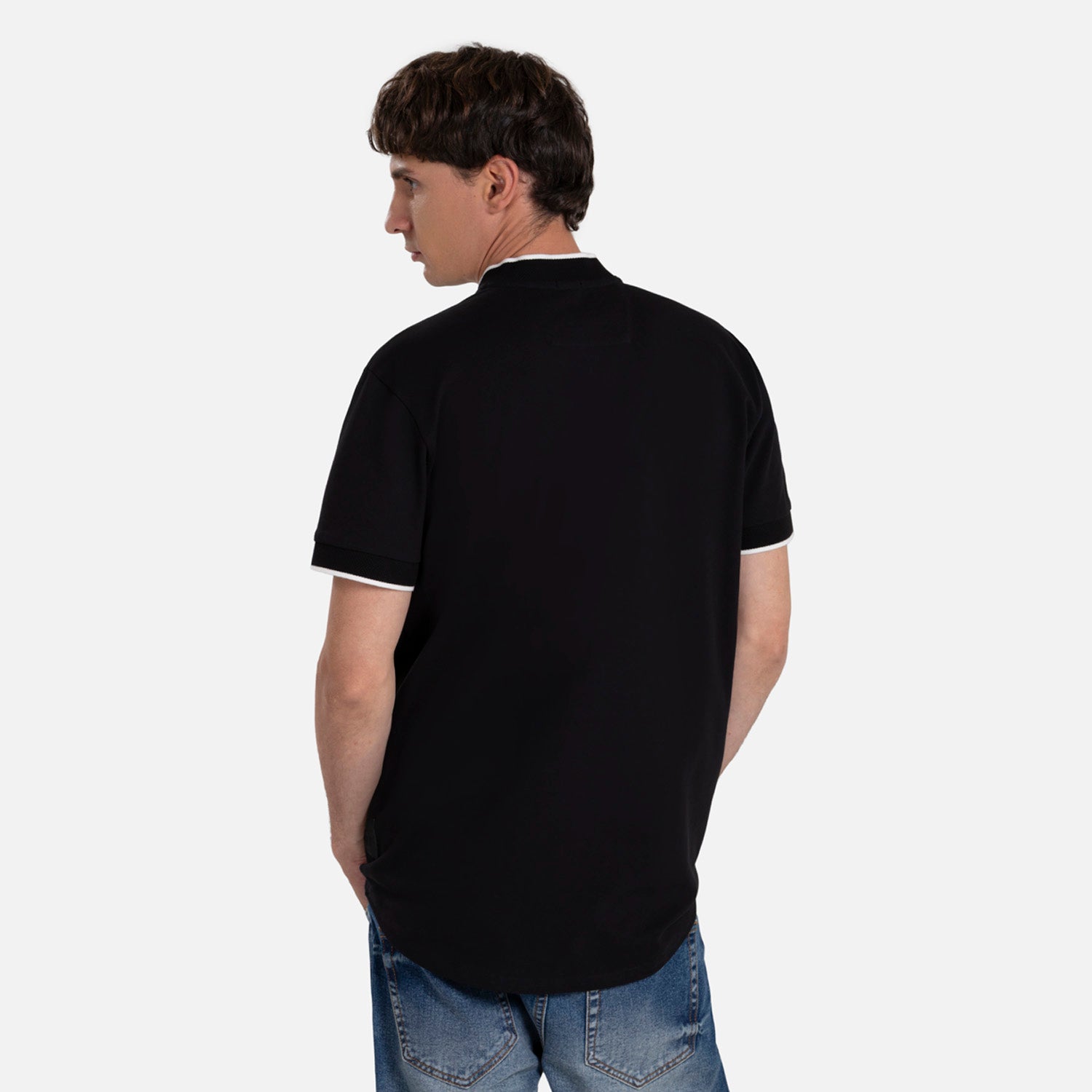 POLO MANGA CORTA COLOR NEGRO
