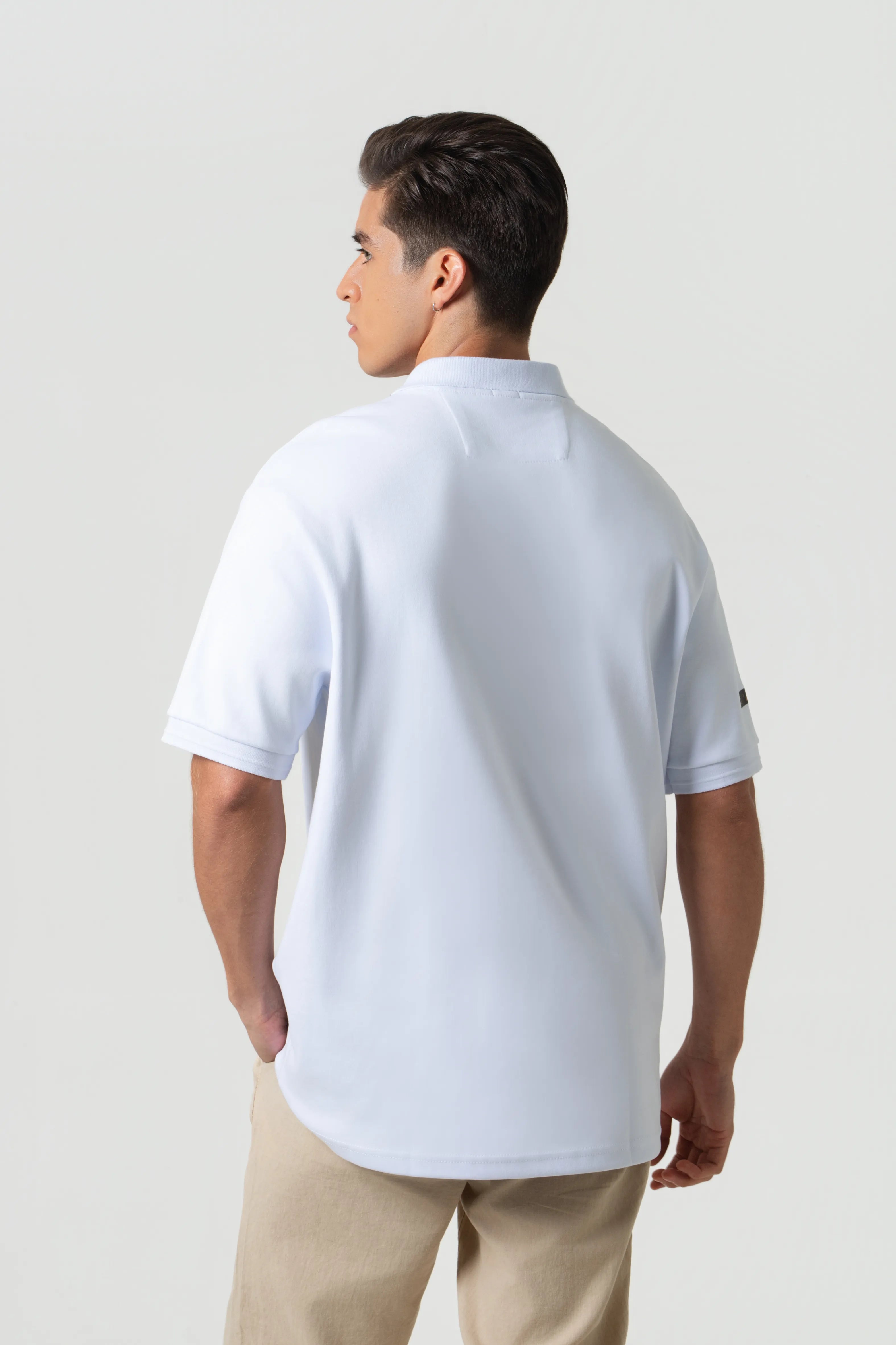 POLO MANGA CORTA COLOR BLANCO OPTICO