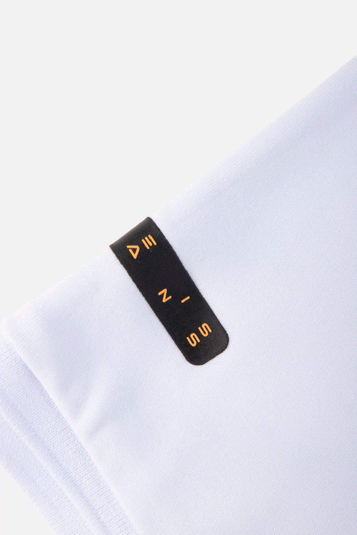 POLO MANGA CORTA COLOR BLANCO OPTICO