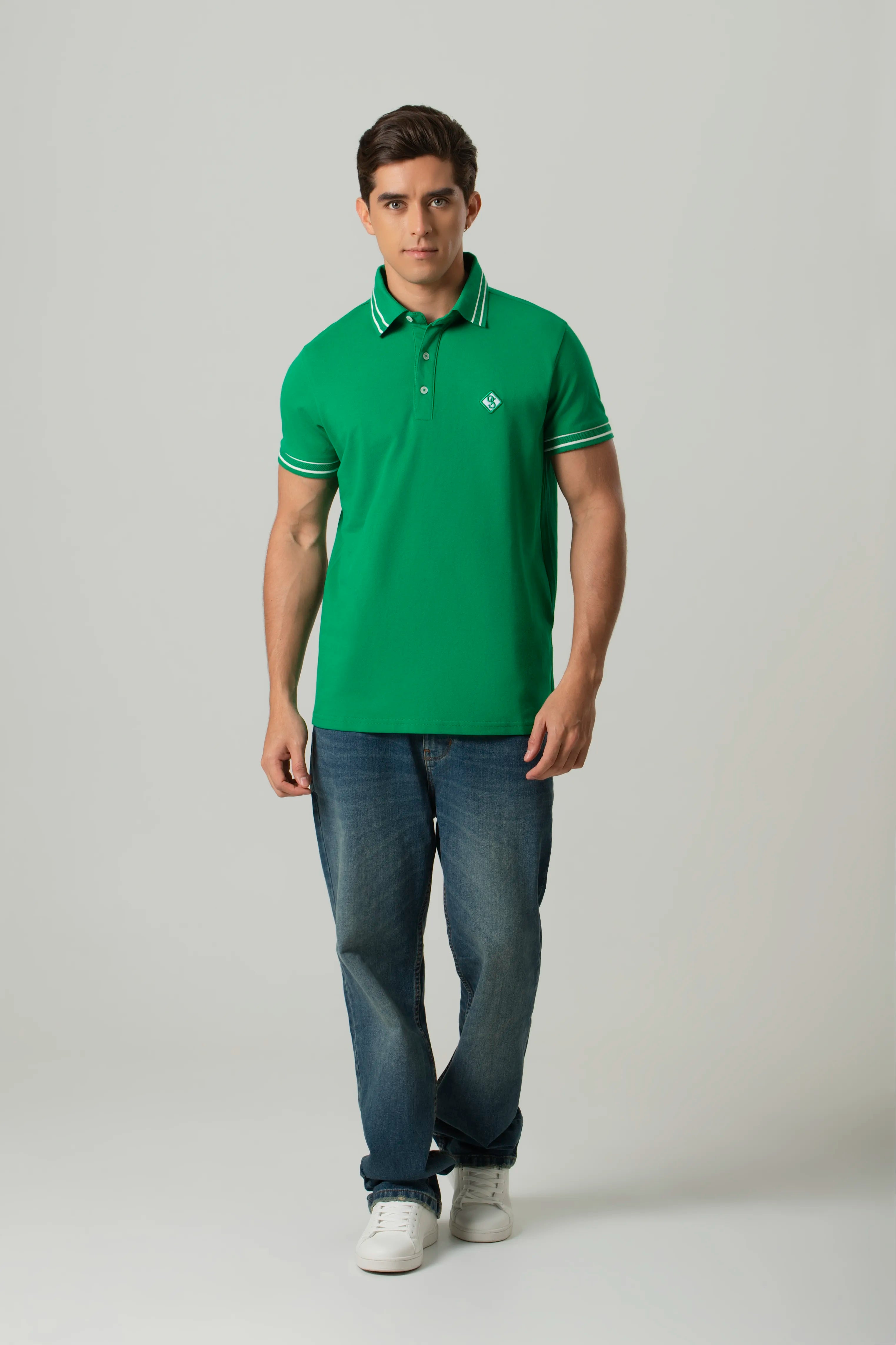 POLO MANGA CORTA COLOR VERDE VIBRANTE