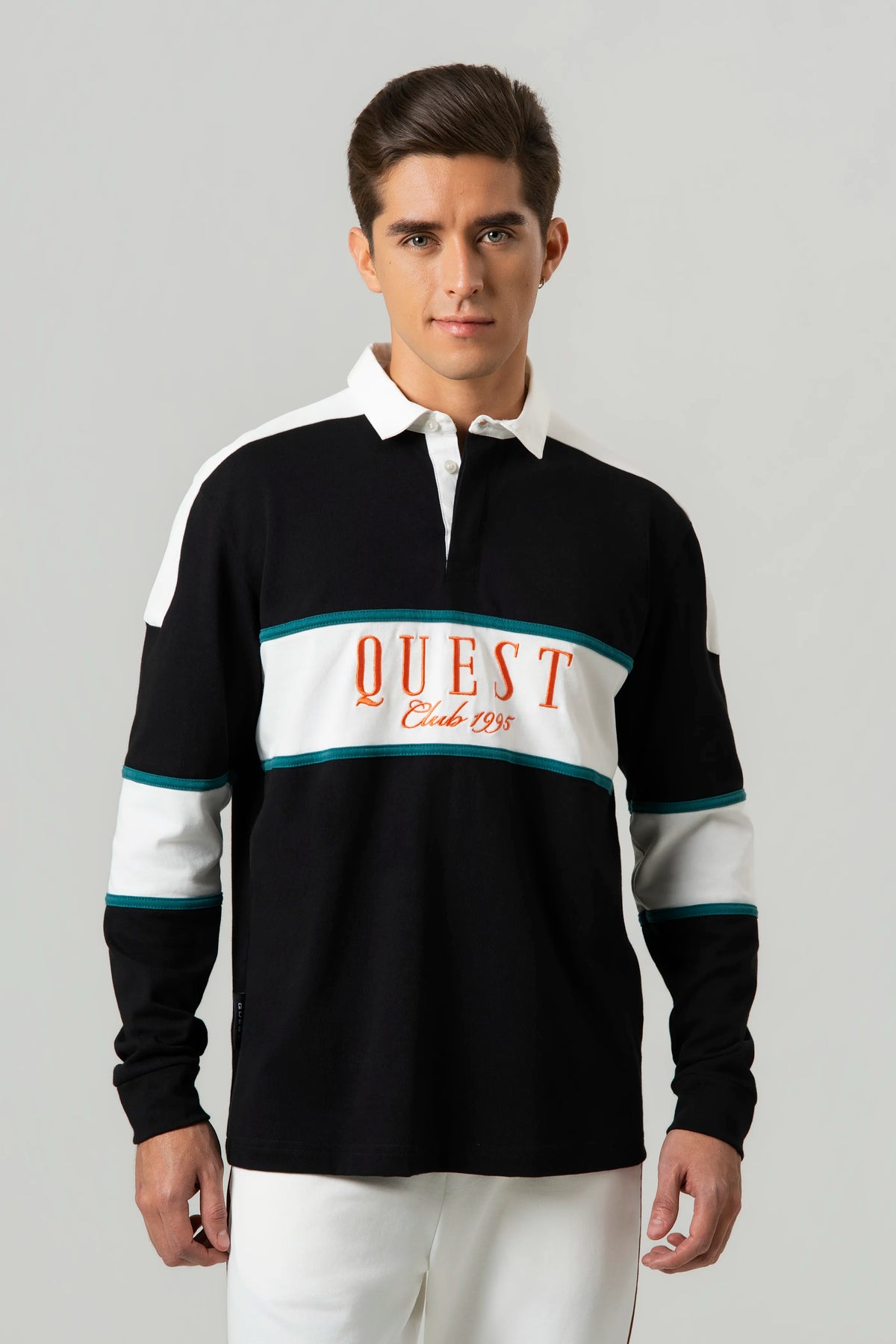 POLO MANGA LARGA COLOR NEGRO