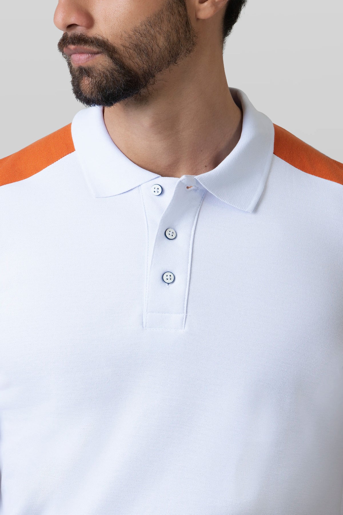 POLO MANGA CORTA COLOR BLANCO OPTICO