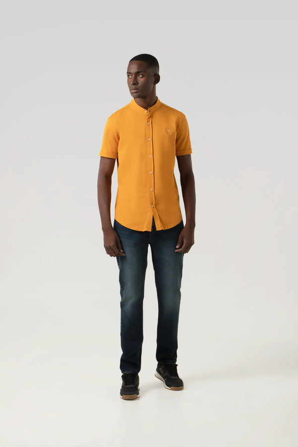 POLO MANGA CORTA COLOR MOSTAZA