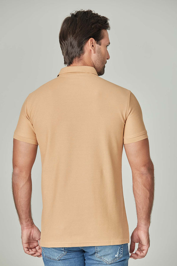 POLO SLIM COLOR CAMEL CLARO